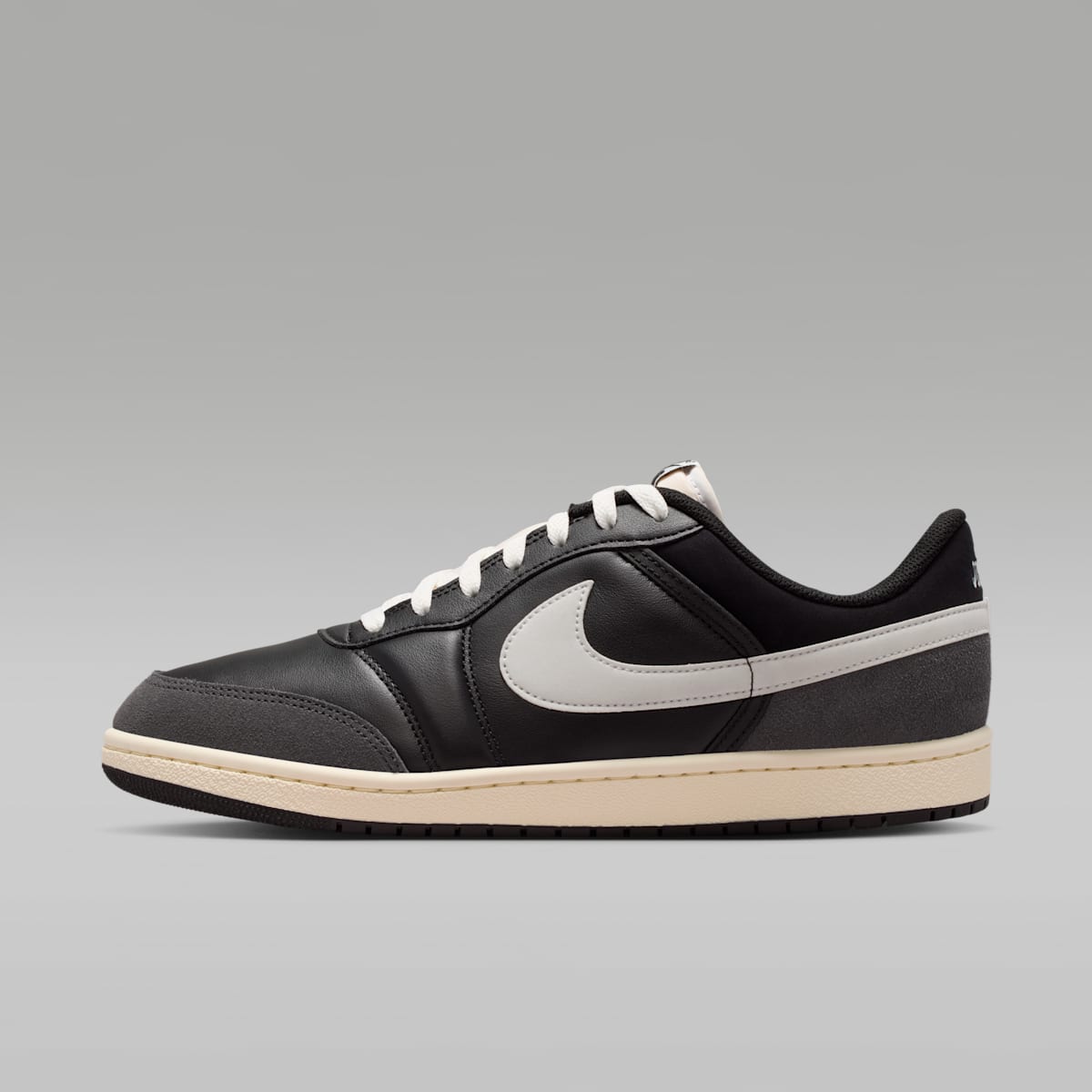 Air Jordan Skyline Low LE Men's Shoes - Black/Off White/Anthracite/Black - Image 1