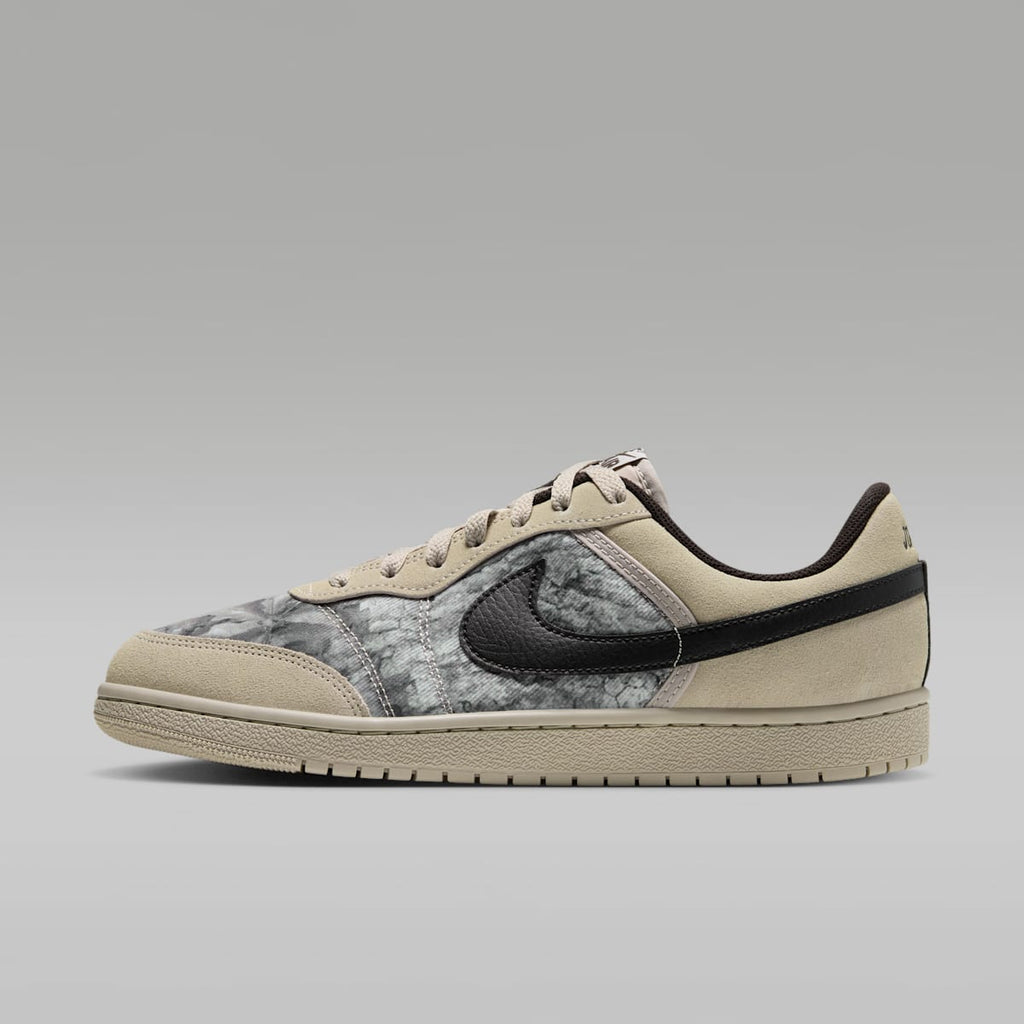 Air Jordan Skyline Low Realtree Men's Shoes - Cream II/Velvet Brown - Image 1