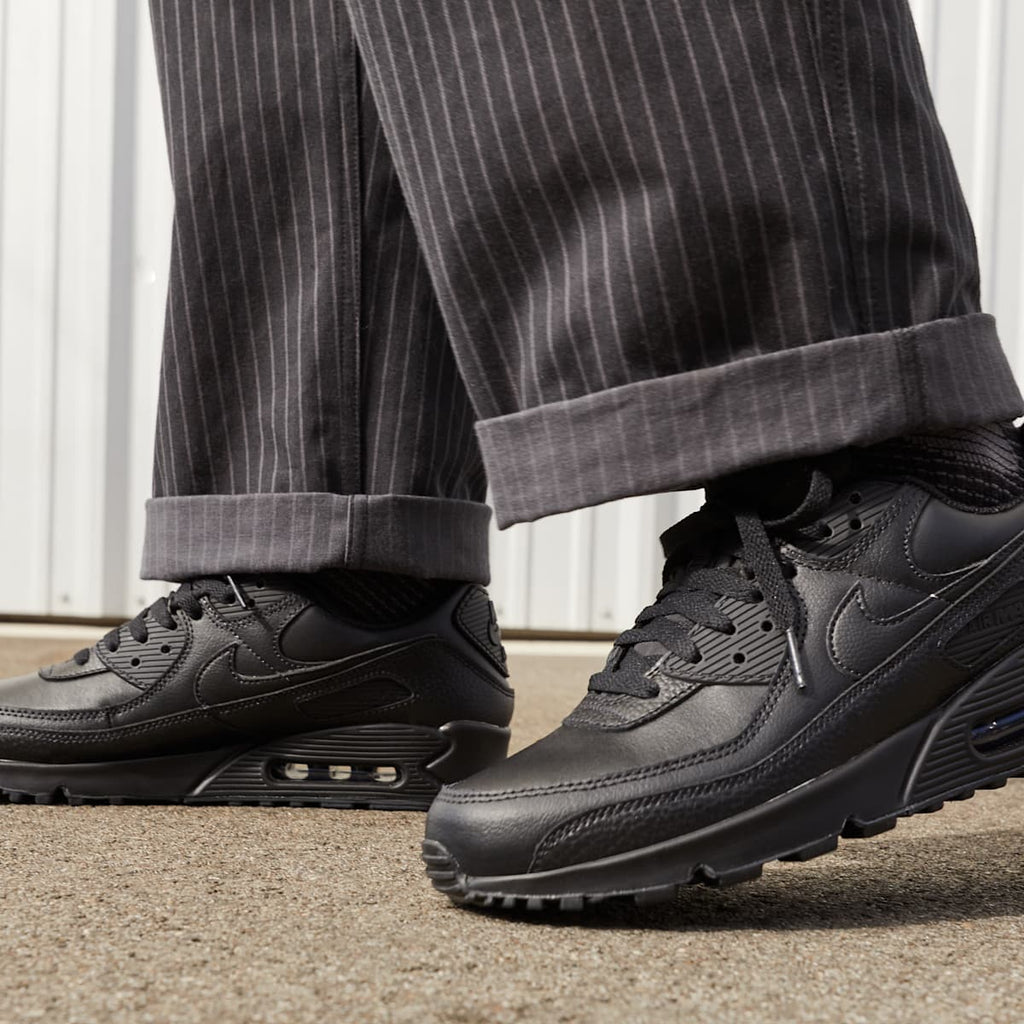 Air Max 90 LTR Men's Shoes - Black/Black/Black - Image 2