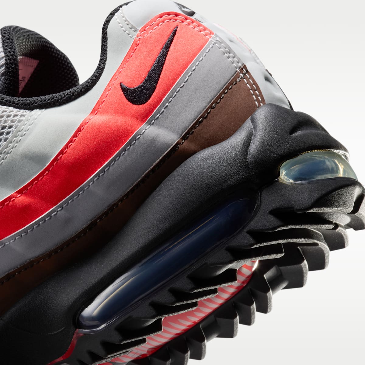 Women's Nike Air Max '95 G Golf Shoes - Light Silver/Light Smoke Grey/Bright Crimson/Black