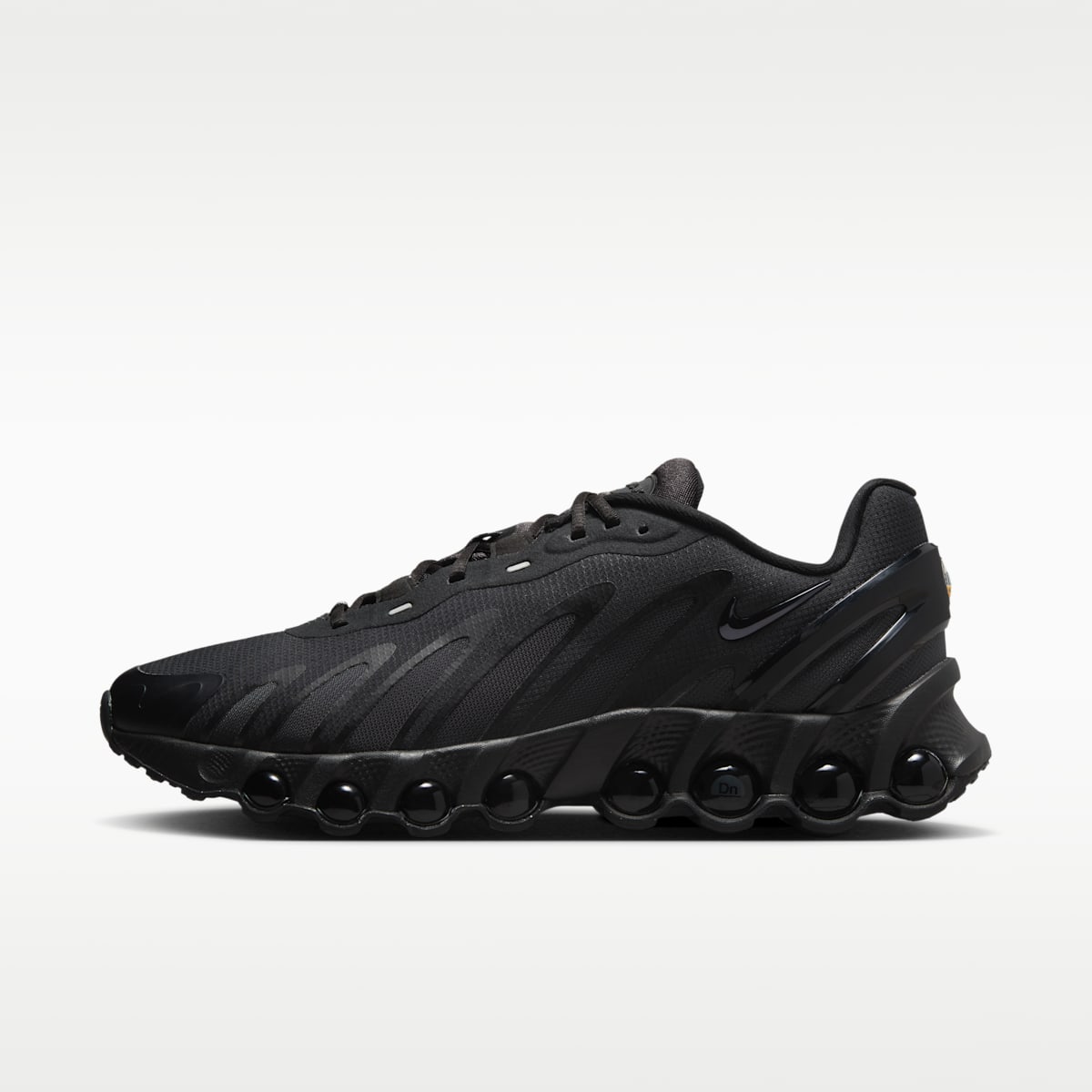 Nike Air Max Dn8 Men's Shoes - Black/Black/Anthracite/Anthracite - Image 1