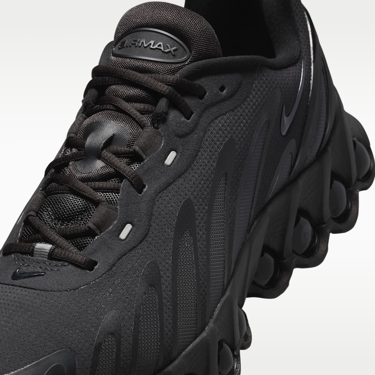 Nike Air Max Dn8 Men's Shoes - Black/Black/Anthracite/Anthracite - Image 7