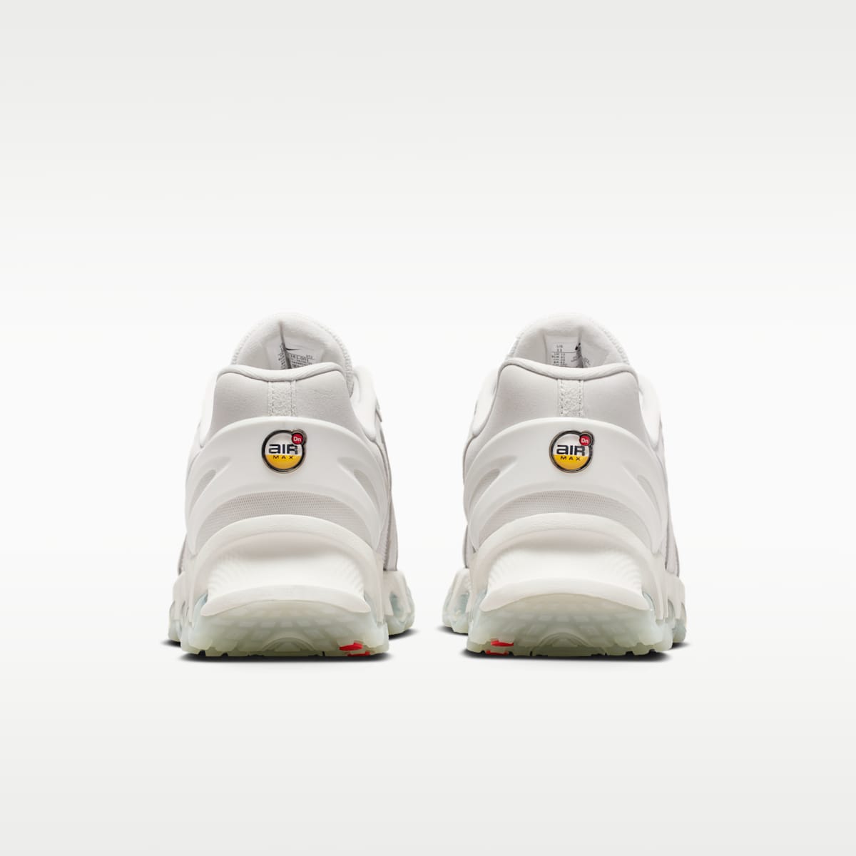 Nike Air Max Dn8 Leather Men's Shoes - Platinum Tint/Light Smoke Grey - Image 6