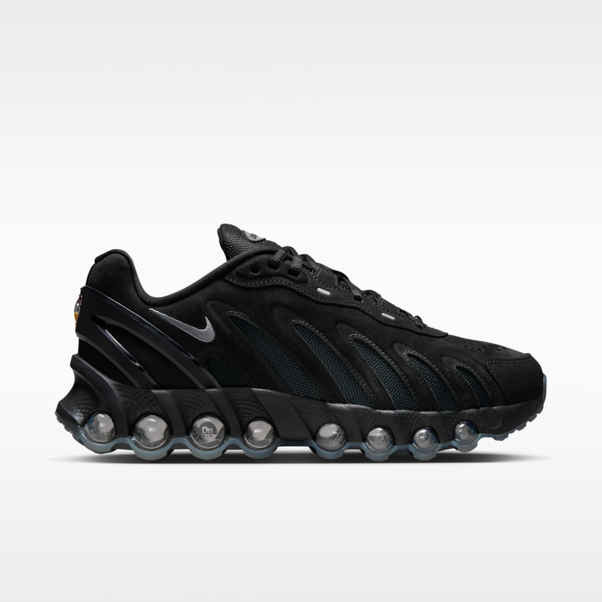 Nike Air Max Dn8 Leather Men's Shoes - Black/Smoke Grey - Image 3