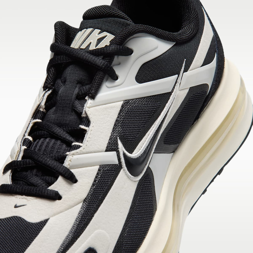 Nike Air Max Metro Men's Shoes - Pale Ivory/Black - Image 7