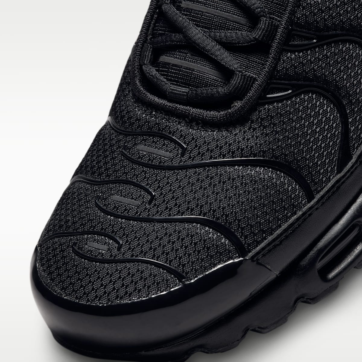 Nike Air Max Plus Men's Shoes - Black/Black/Black - Image 7