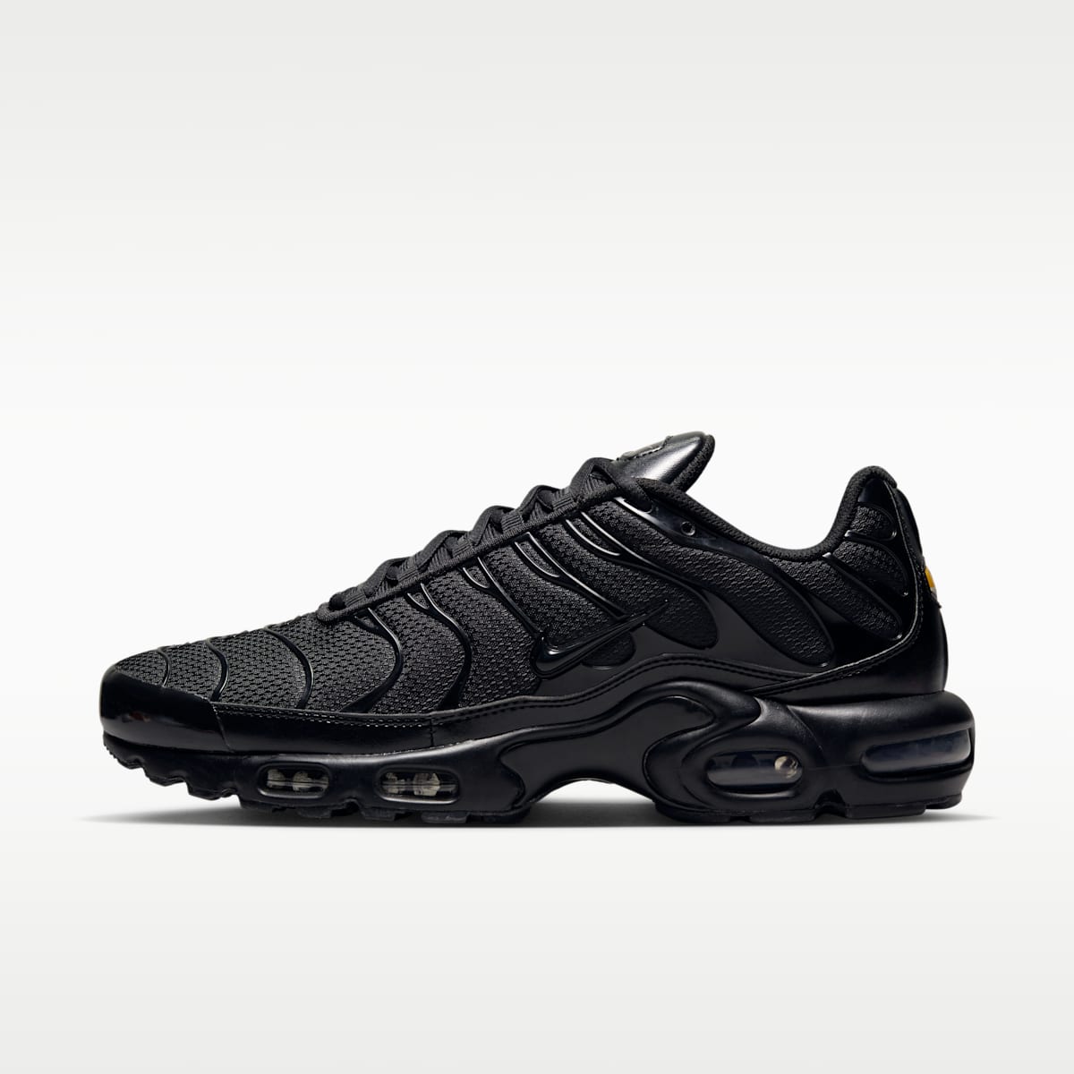 Nike Air Max Plus Men's Shoes - Black/Black/Black - Image 1