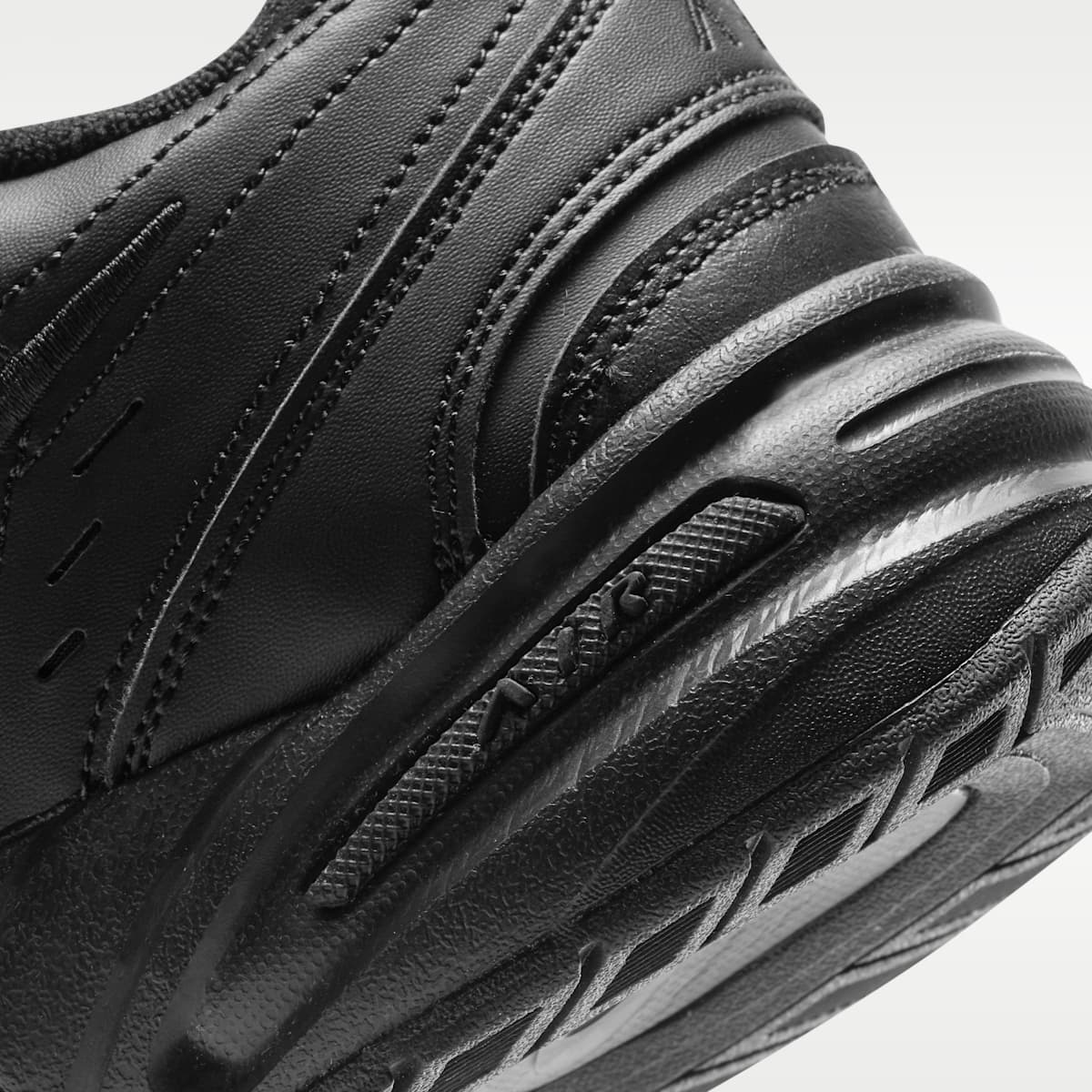 Nike Air Monarch IV Men's Workout Shoes - Black/Black - Image 8