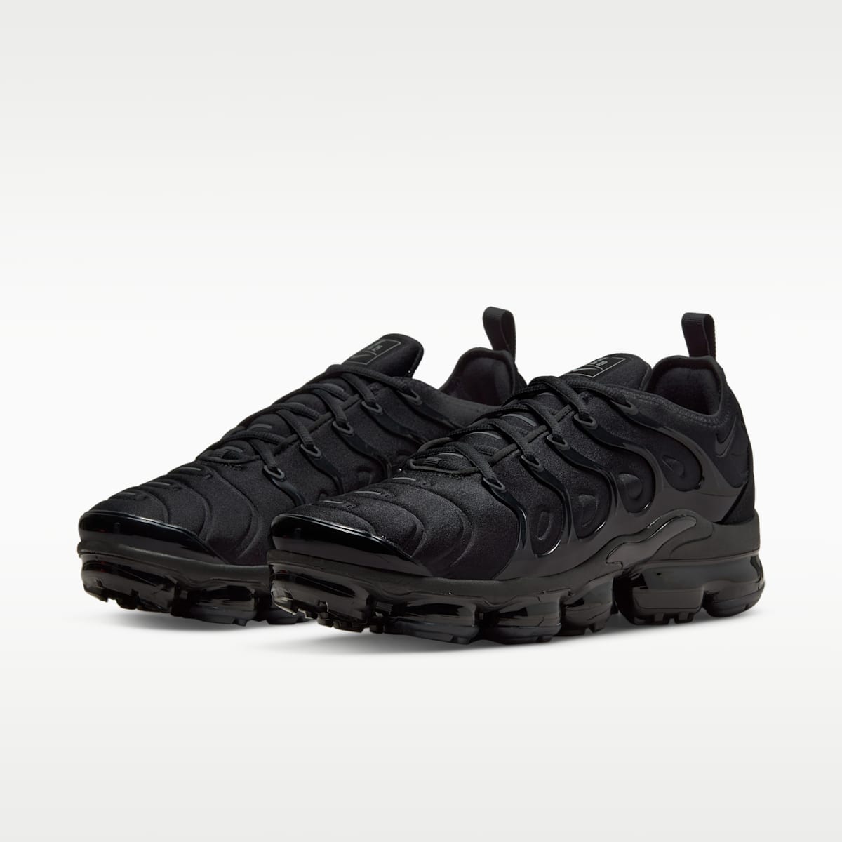 Nike Air VaporMax Plus Men's Shoes - Black/Black/Dark Grey - Image 5