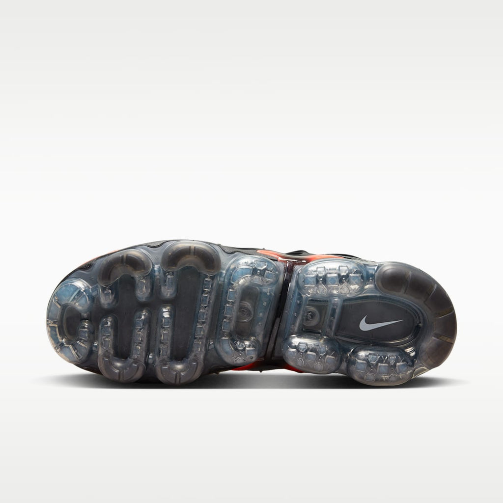 Nike Air VaporMax Plus Men's Shoes - Black/Anthracite/White/Bright Crimson - Image 2