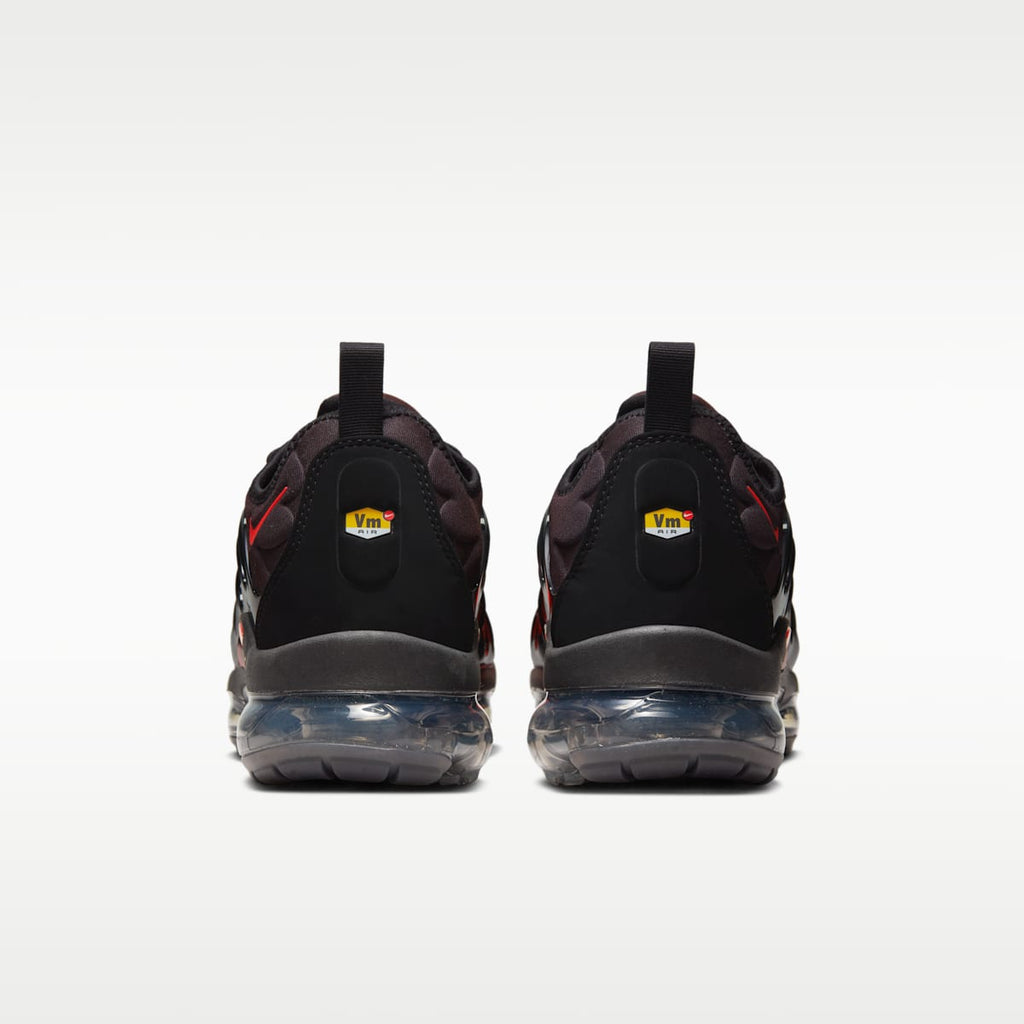 Nike Air VaporMax Plus Men's Shoes - Black/Anthracite/White/Bright Crimson - Image 6