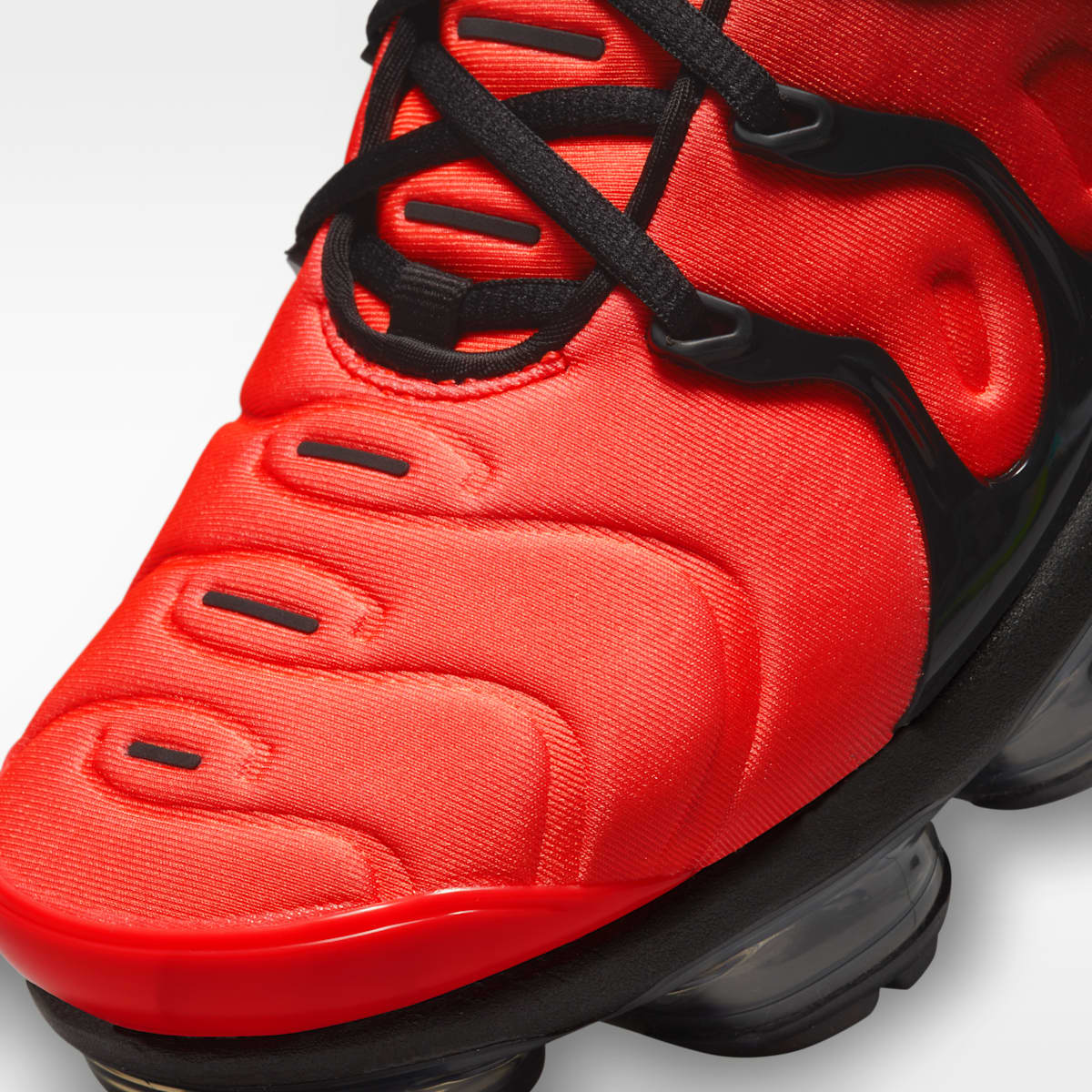 Nike Air VaporMax Plus Men's Shoes - Black/Anthracite/White/Bright Crimson - Image 7