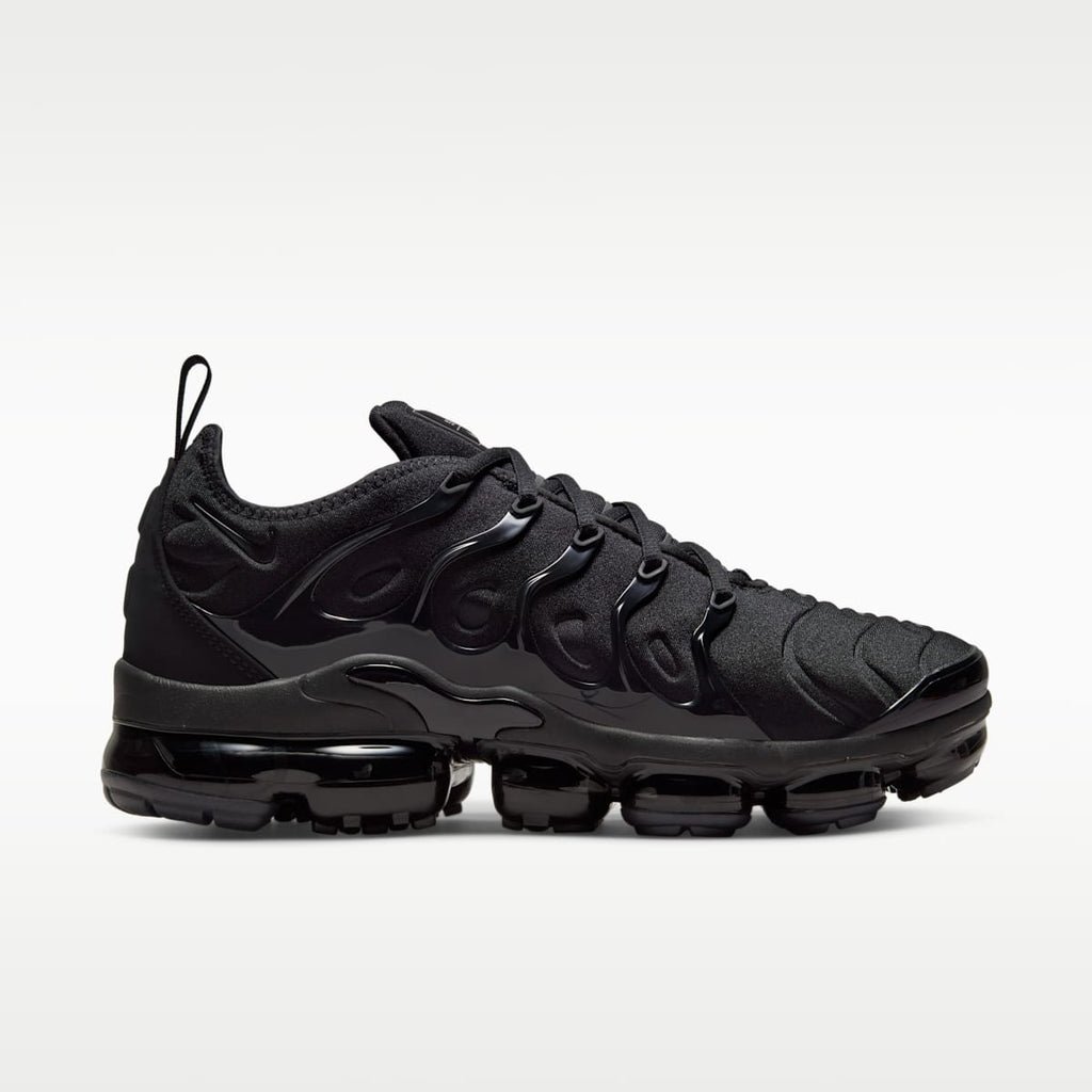 Nike Air VaporMax Plus Men's Shoes - Black/Black/Dark Grey - Image 3