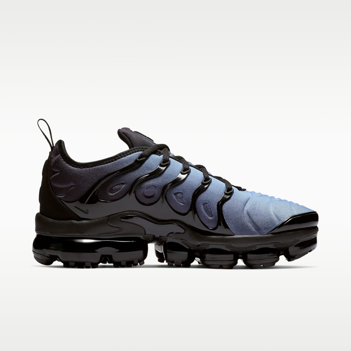 Nike Air VaporMax Plus Men's Shoes - Black/Aluminum - Image 3