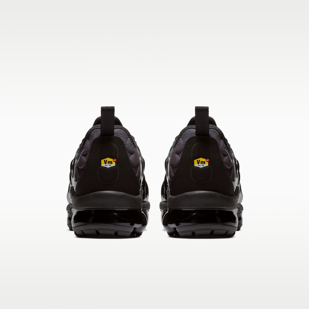 Nike Air VaporMax Plus Men's Shoes - Black/Aluminum - Image 6