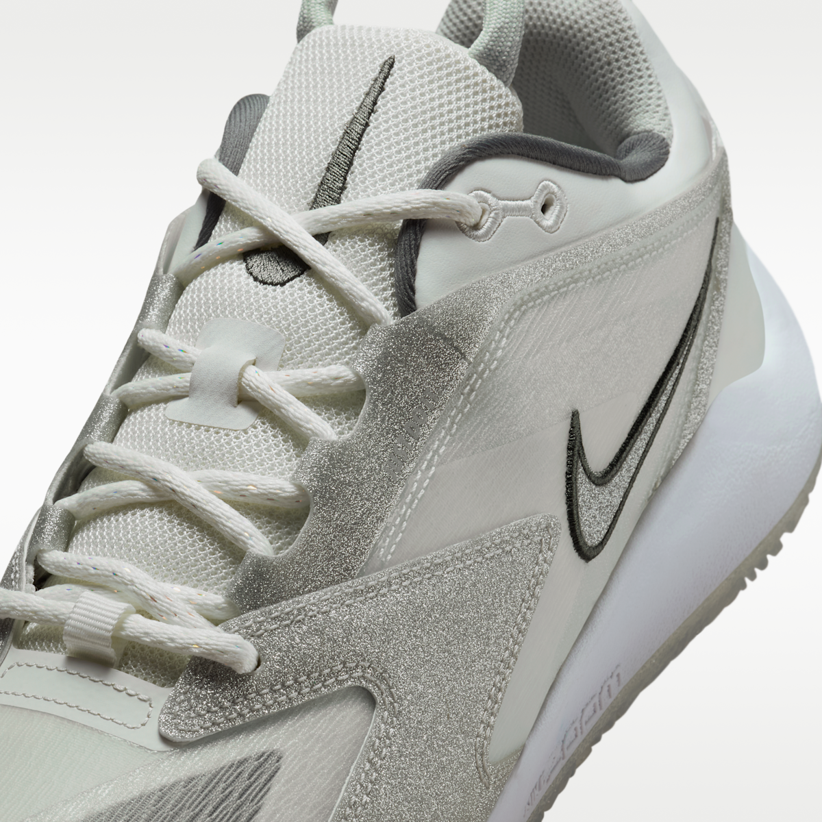 Women's Nike HyperAce 3 SE Volleyball Shoes - Summit White/Pure Platinum/Metallic Silver