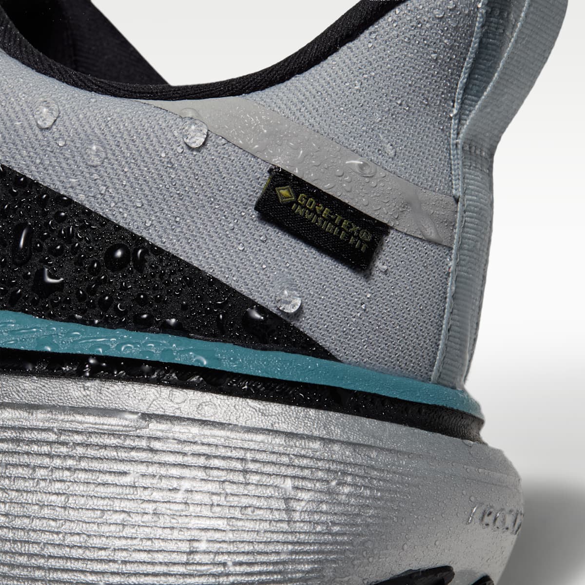 Nike Pegasus 42 GORE-TEX Men's Waterproof Road Running Shoes - Light Smoke Grey/Smokey Blue/Black/Bright Spruce - Image 10