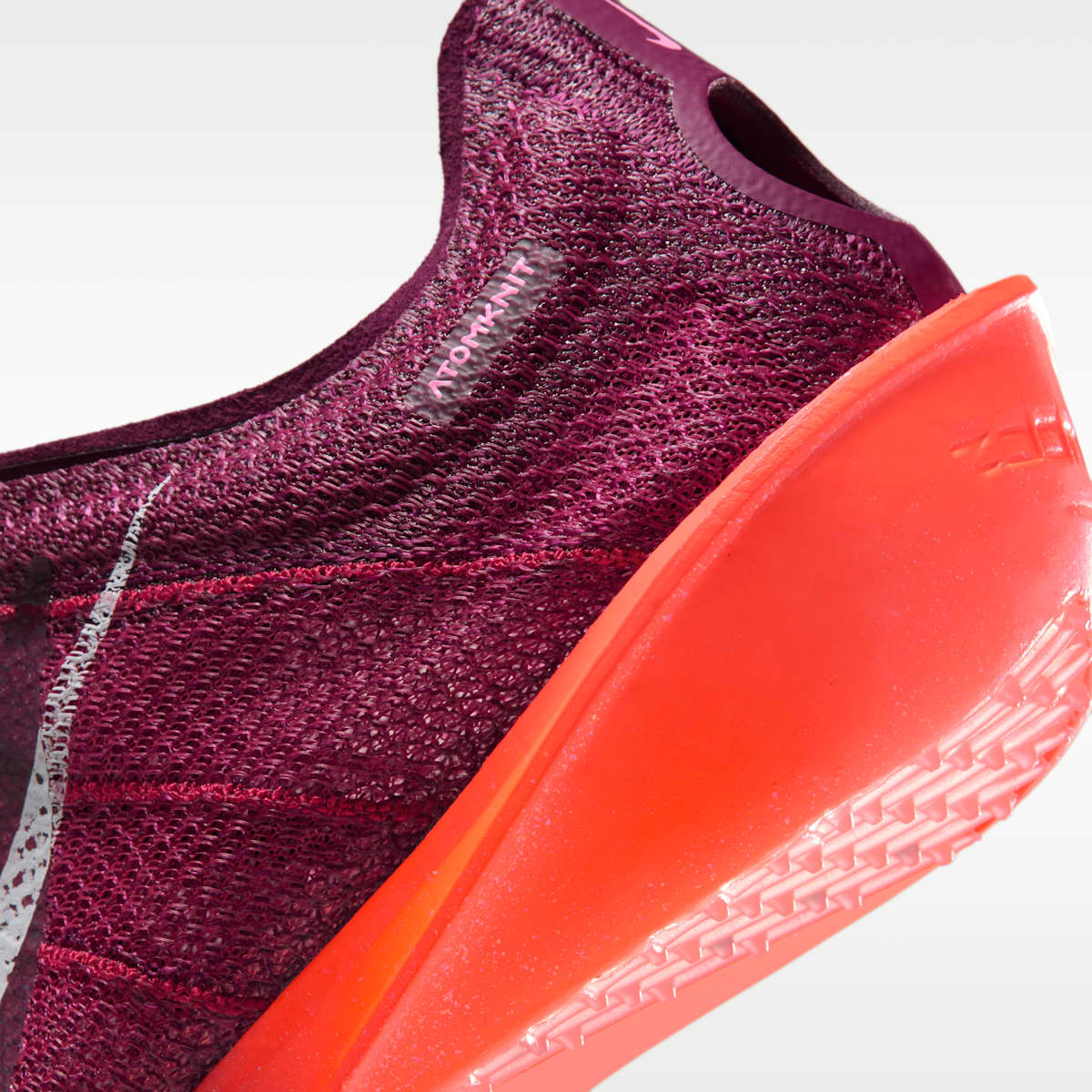 Nike Victory 2 Track & Field Distance Spikes - Bordeaux/Bright Crimson/Hyper Crimson/White - Image 9