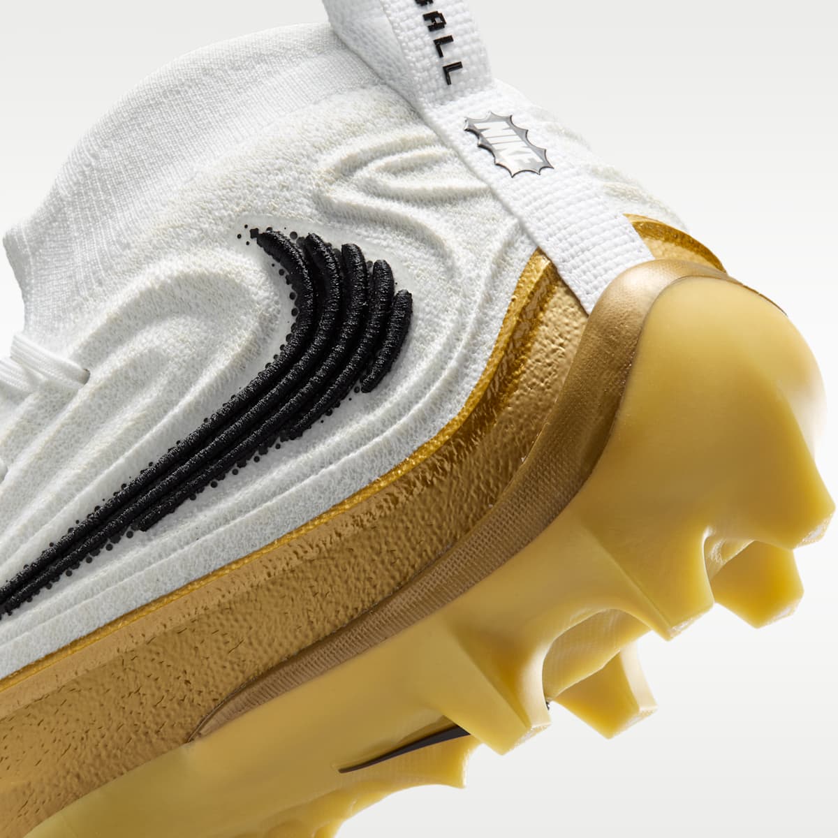Nike Alpha Menace 5 Elite Men's Football Cleats - White/Metallic Gold/Black - Image 9