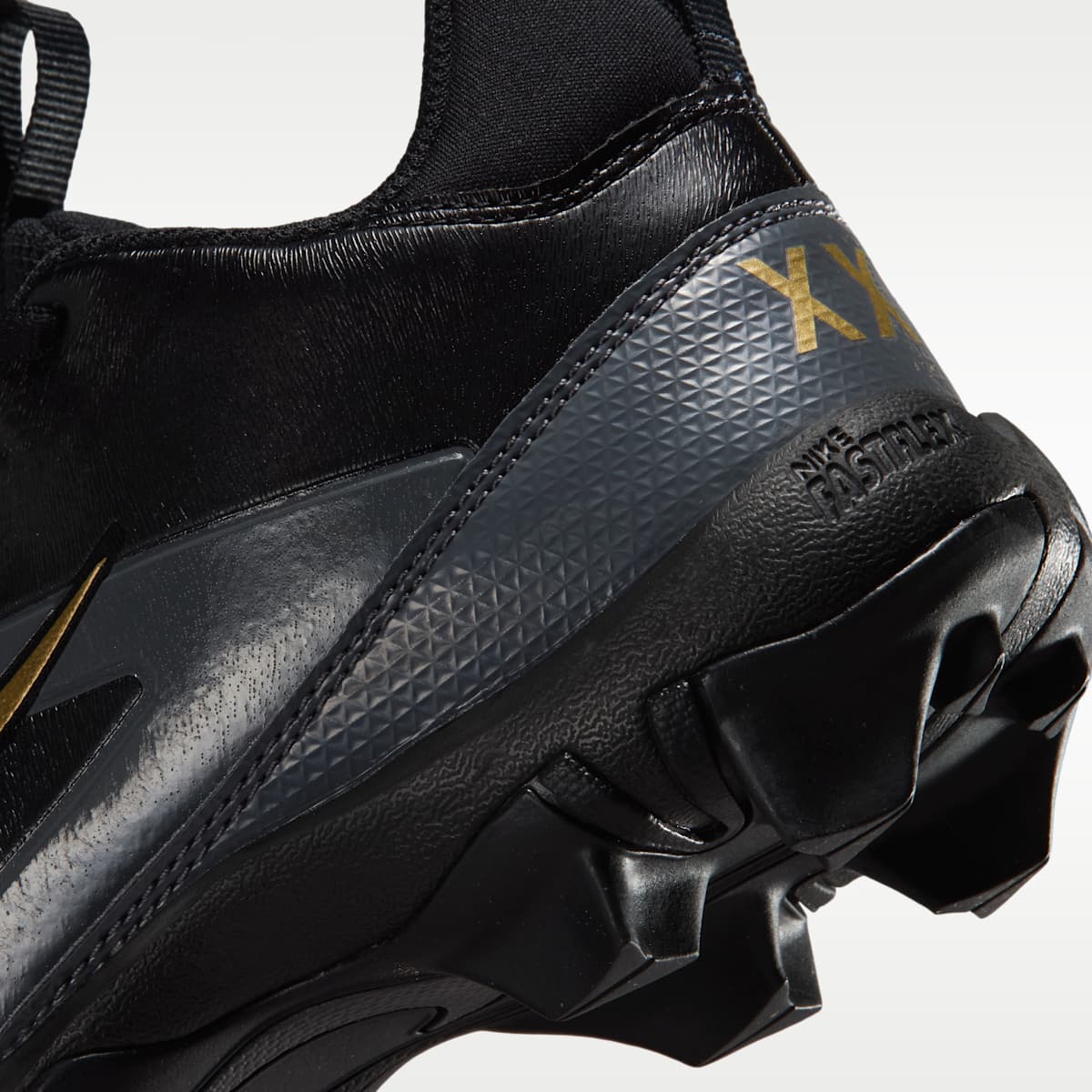 Nike Alpha Menace Shark "Saquon Barkley" Big Kids' Football Cleats - Black/Dark Grey/White/Metallic Gold
