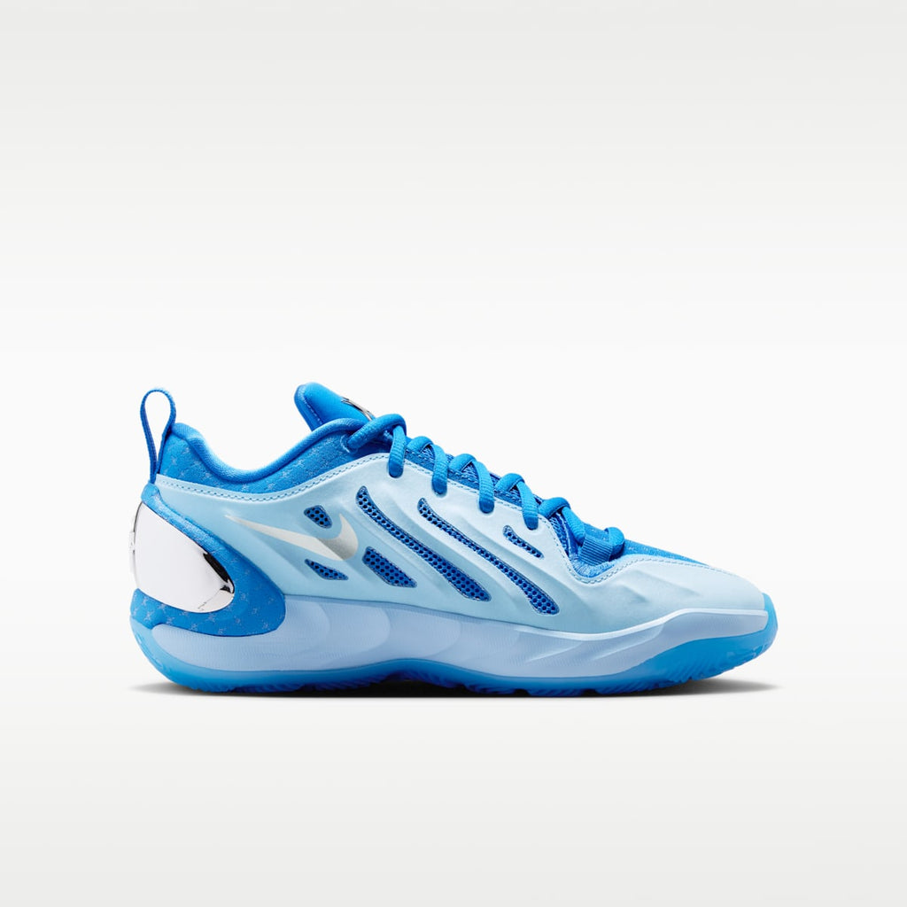 A'Two "Still Loading" A'ja Wilson Big Kids' Basketball Shoes - Blue Crystal/Psychic Blue/Metallic Silver - Image 3