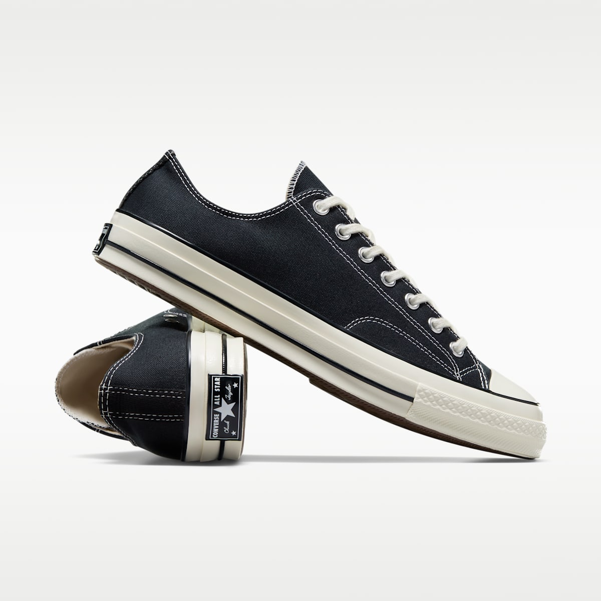 Converse Chuck 70 Low Top Unisex Shoe - Black - Image 7