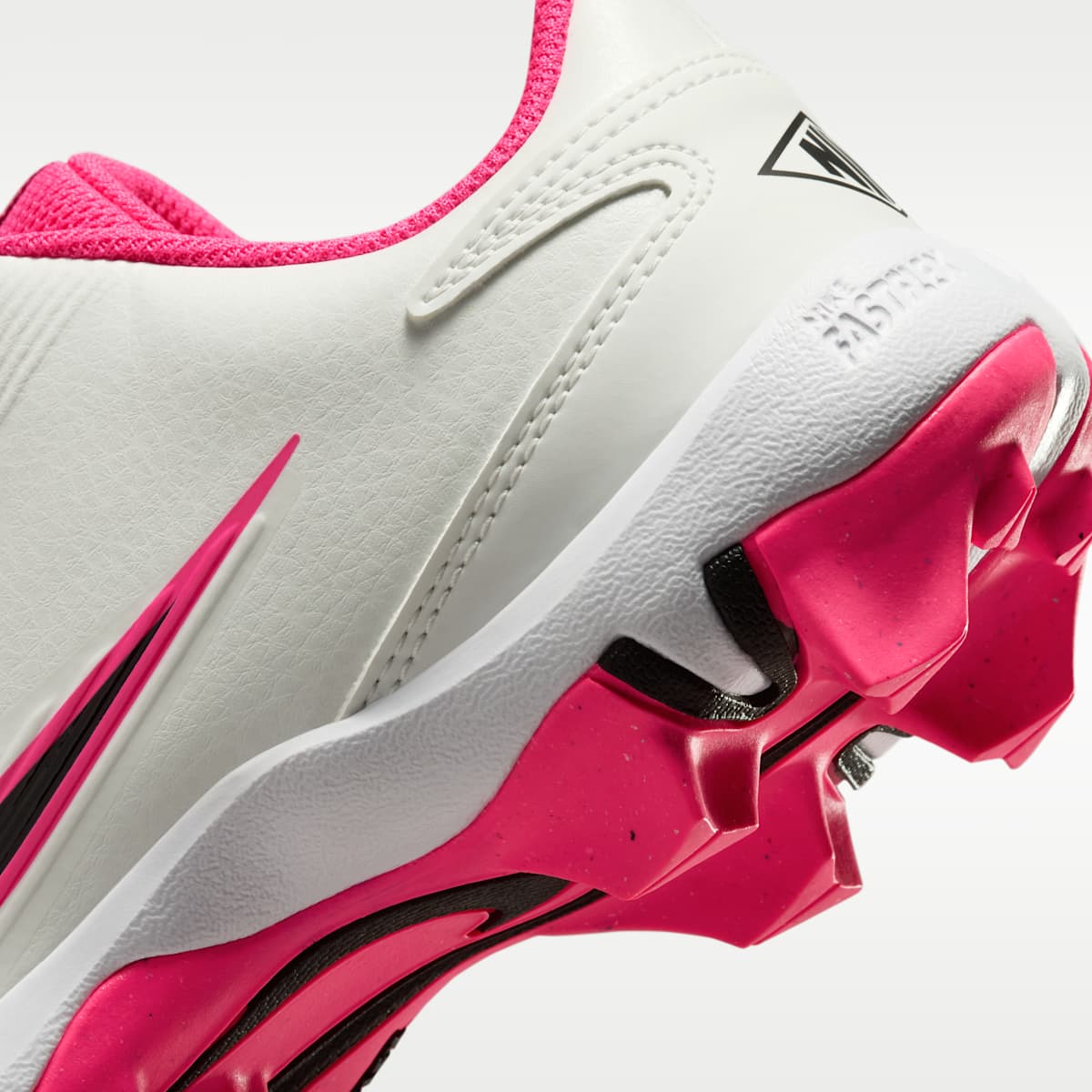 Diamond Clutch Big Kids' Softball Cleats - Summit White/Hyper Pink/Black