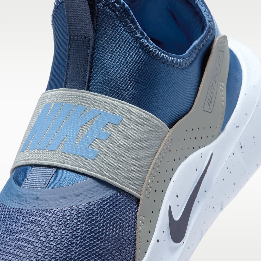 Nike Flex Runner 4 Big Kids' Running Shoes - Mystic Navy/Light Pumice/Work Blue/Midnight Navy