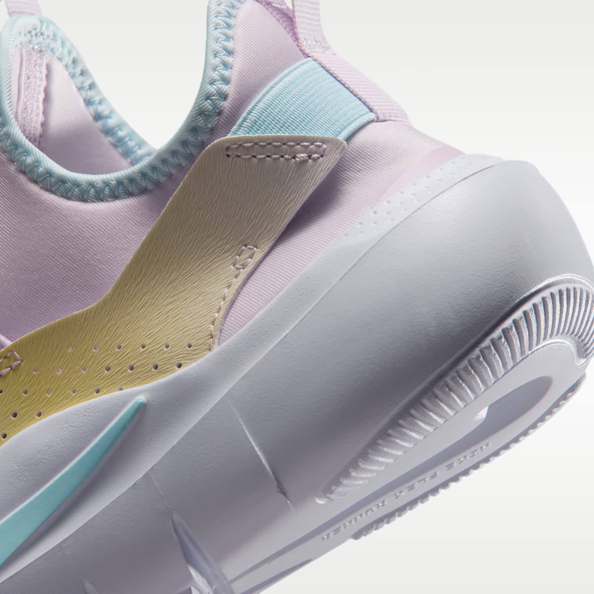 Nike Flex Runner 4 Big Kids' Running Shoes - Bleached Lilac/White/Glacier Blue