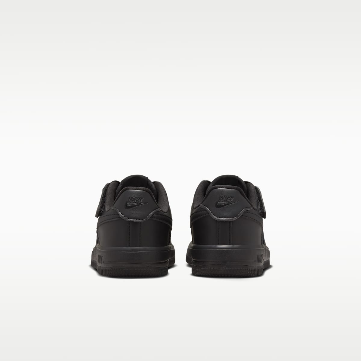Nike Force 1 Low EasyOn Little Kids' Shoes - Black/Black/Black