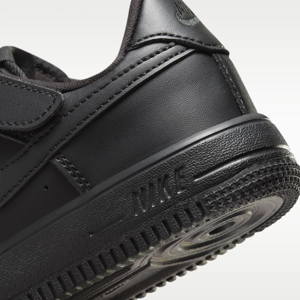 Nike Force 1 Low EasyOn Little Kids' Shoes - Black/Black/Black