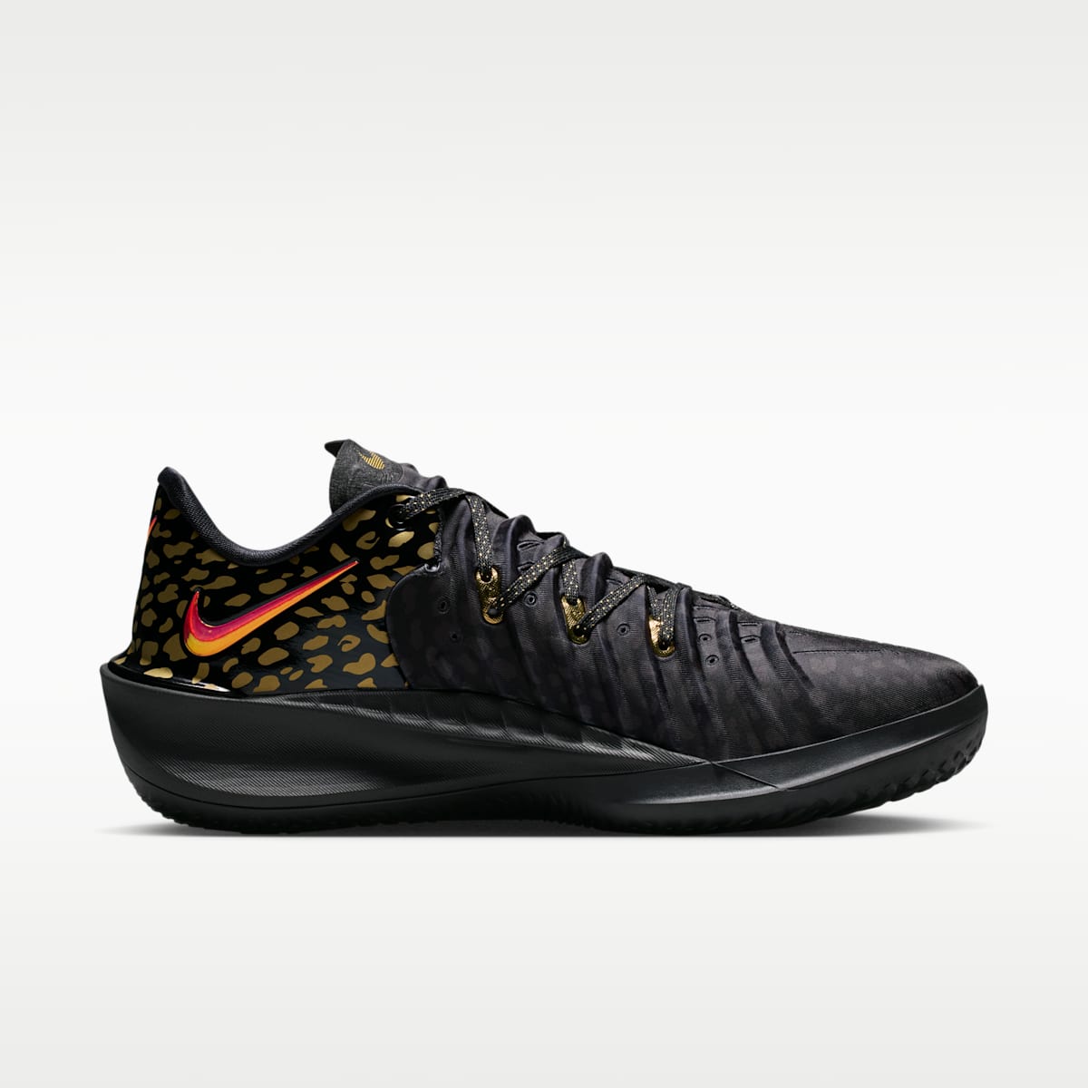 Nike G.T. Cut 4 "Victor Wembanyama" Basketball Shoes - Black/Metallic Gold/Bright Crimson - Image 3