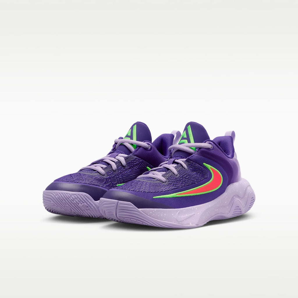 Giannis Immortality 4 Big Kids' Basketball Shoes - Court Purple/Hydrangeas/White/Bright Crimson