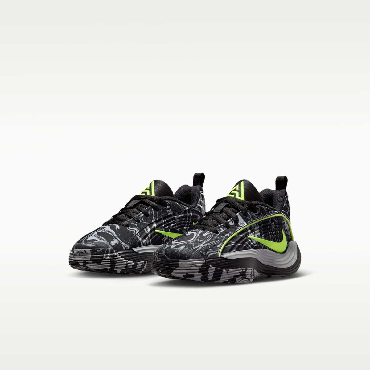 Giannis Immortality 5 Little Kids' Basketball Shoes - Black/Light Smoke Grey/Volt