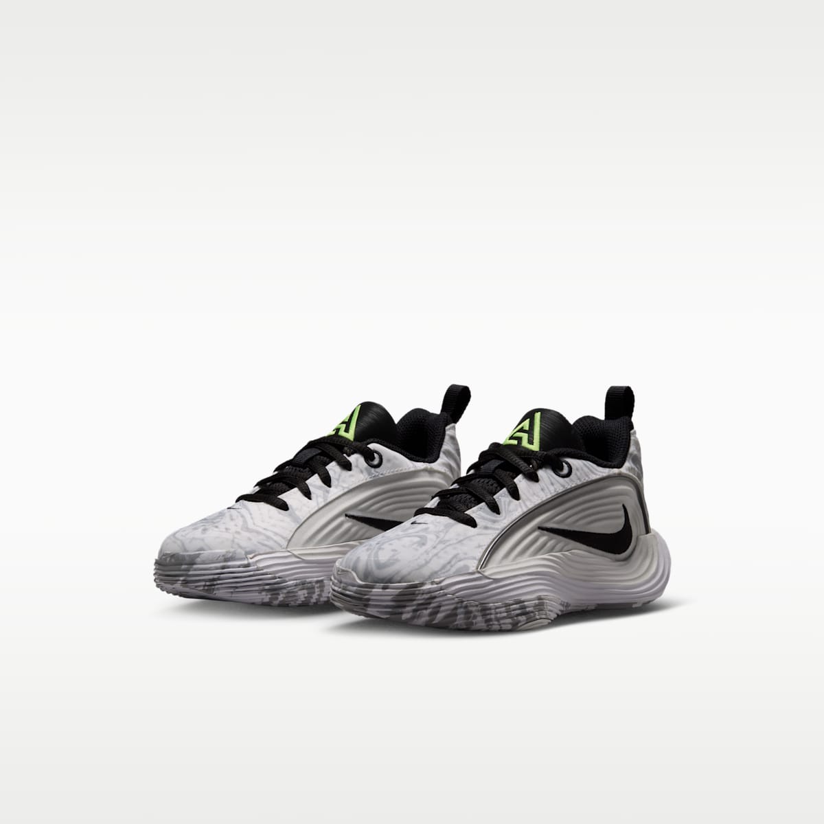 Giannis Immortality 5 Little Kids' Basketball Shoes - White/Off White/Light Smoke Grey/Metallic Silver