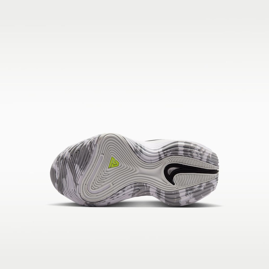 Giannis Immortality 5 Little Kids' Basketball Shoes - White/Off White/Light Smoke Grey/Metallic Silver