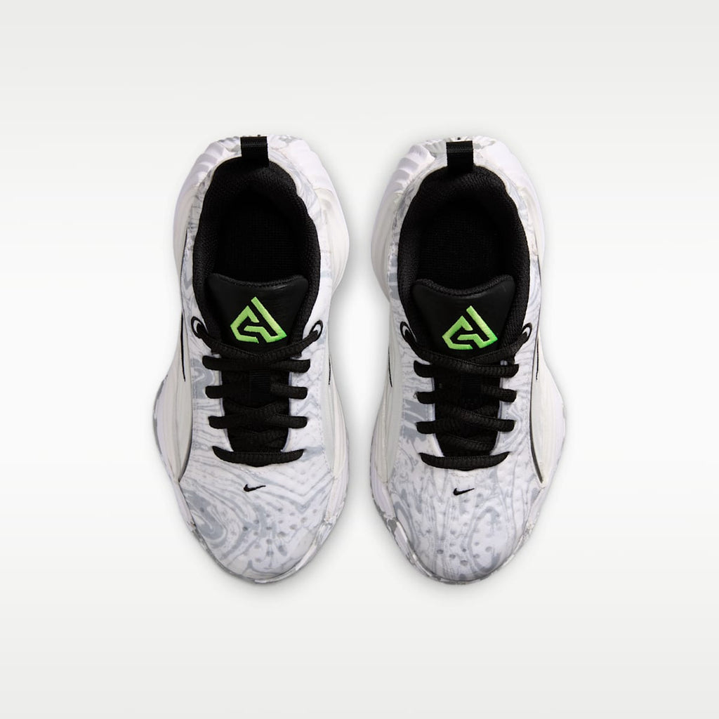 Giannis Immortality 5 Little Kids' Basketball Shoes - White/Off White/Light Smoke Grey/Metallic Silver - Image 4