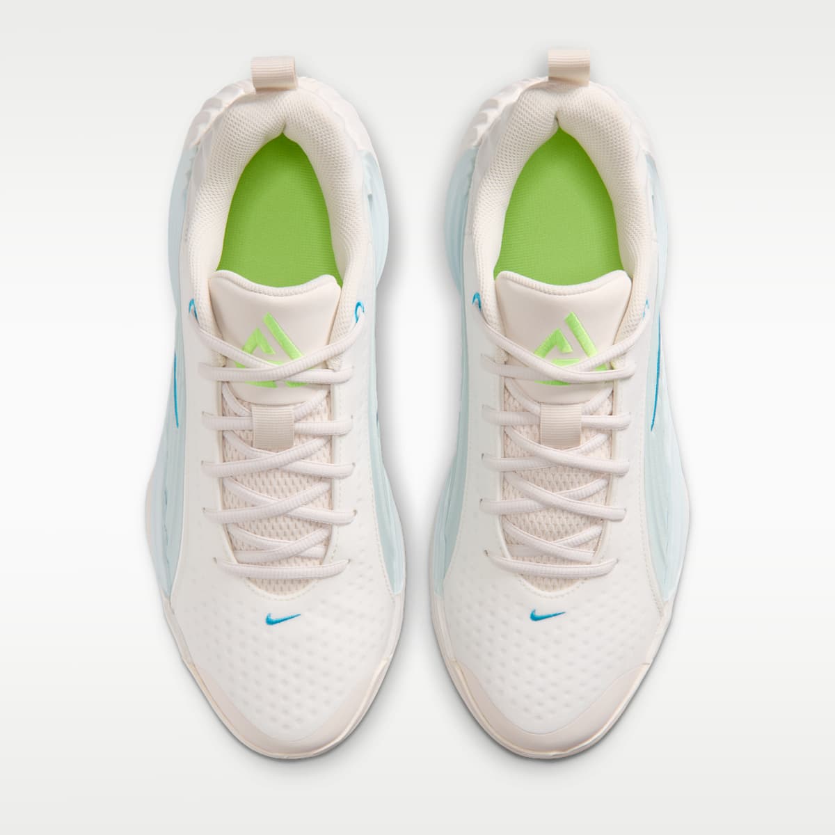 Giannis Immortality 5 Basketball Shoes - Sail/Glacier Blue/Chalk/Light Current Blue - Image 4