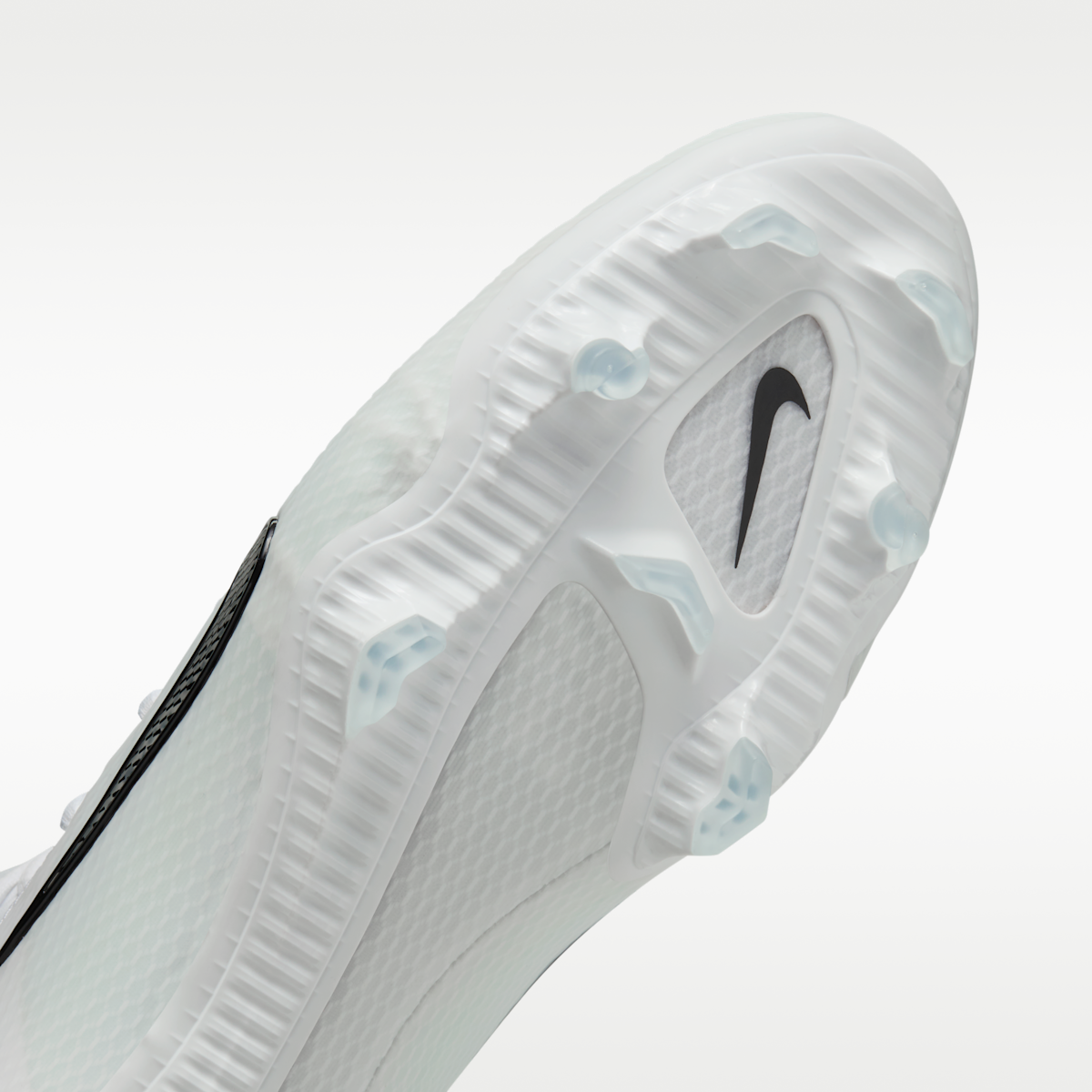 Women's Nike Huarache 9 Elite Low LAX Lacrosse Cleats - White/White/Black