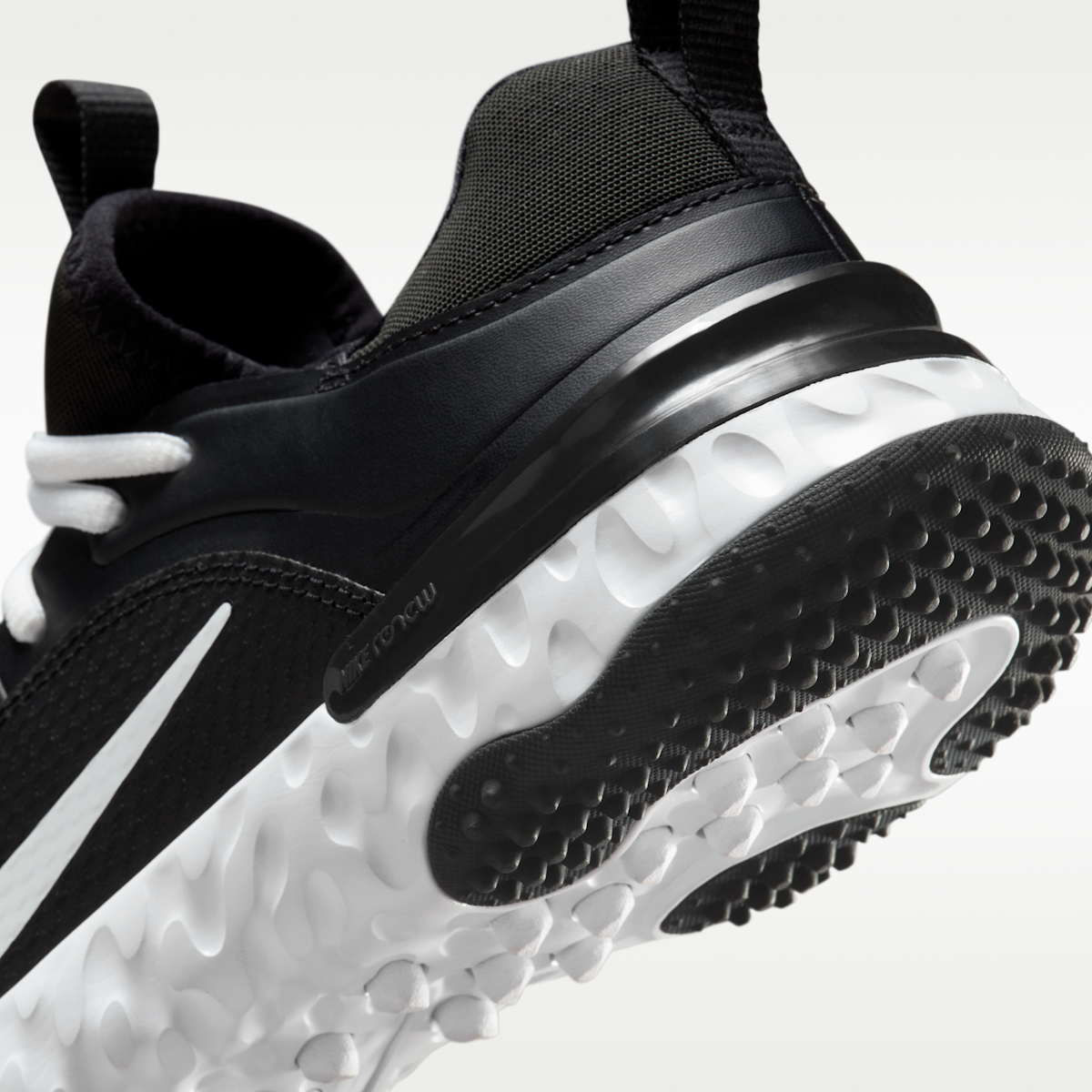 Women's Nike Huarache 9 Elite Turf Field Hockey Shoes - Black/White/White