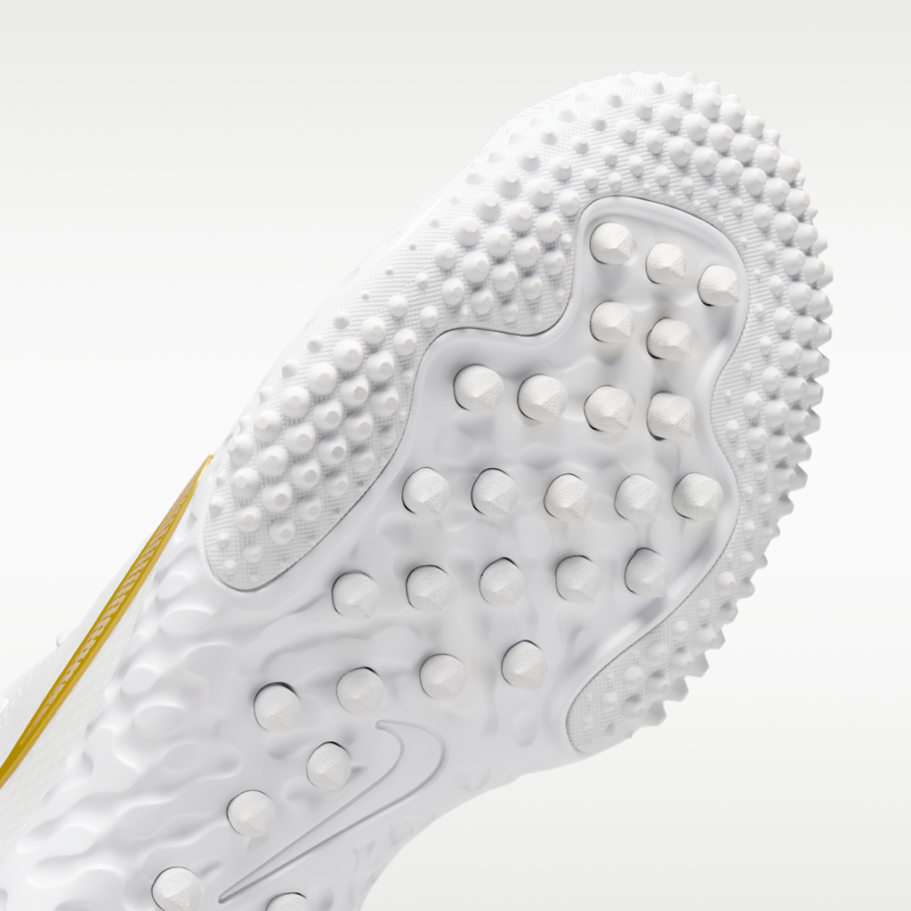 Women's Nike Huarache 9 Elite Turf Field Hockey Shoes - White/White/Metallic Vivid Gold