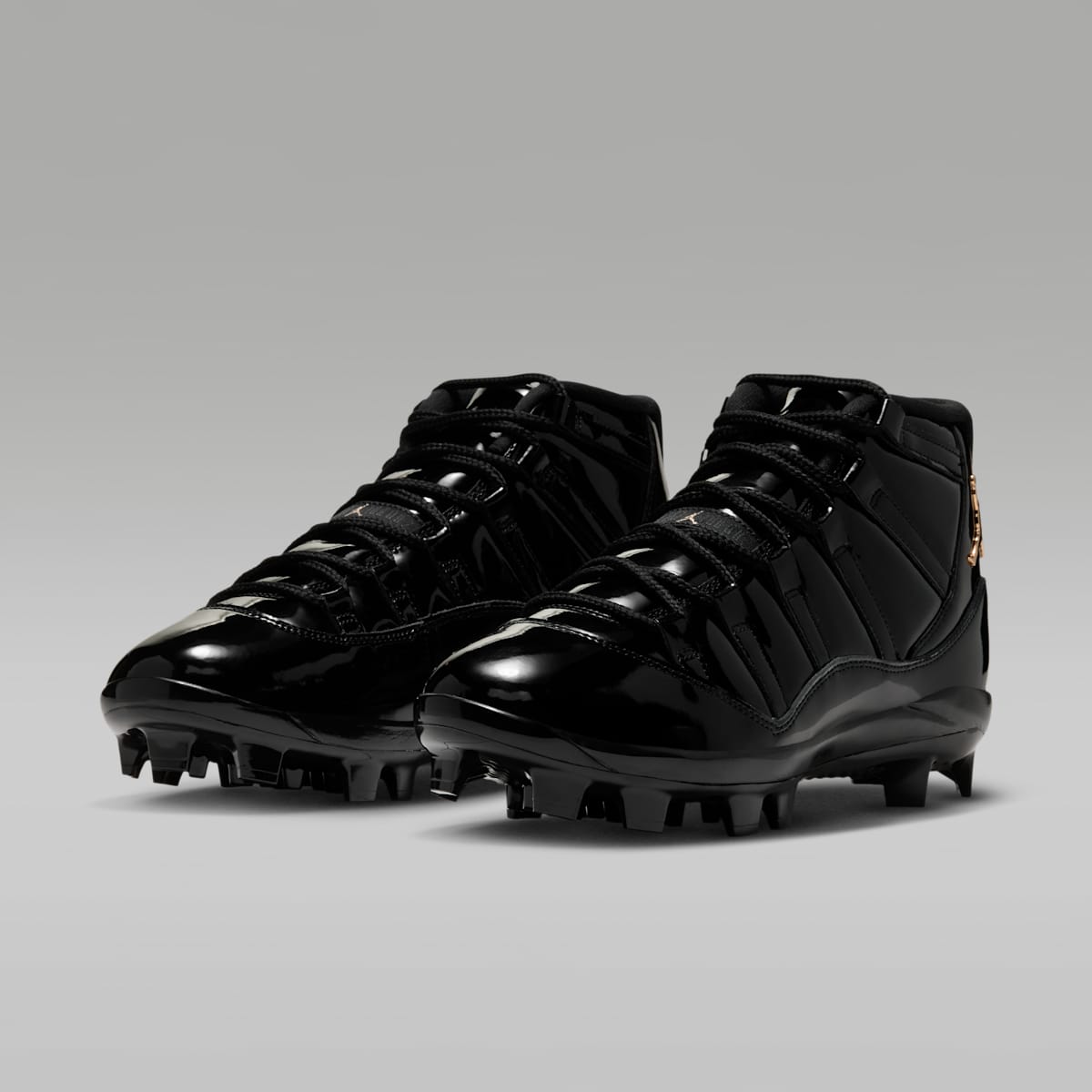 Jordan 11 Retro MCS Men's Baseball Cleats - Black/Anthracite/Metallic Gold - Image 5