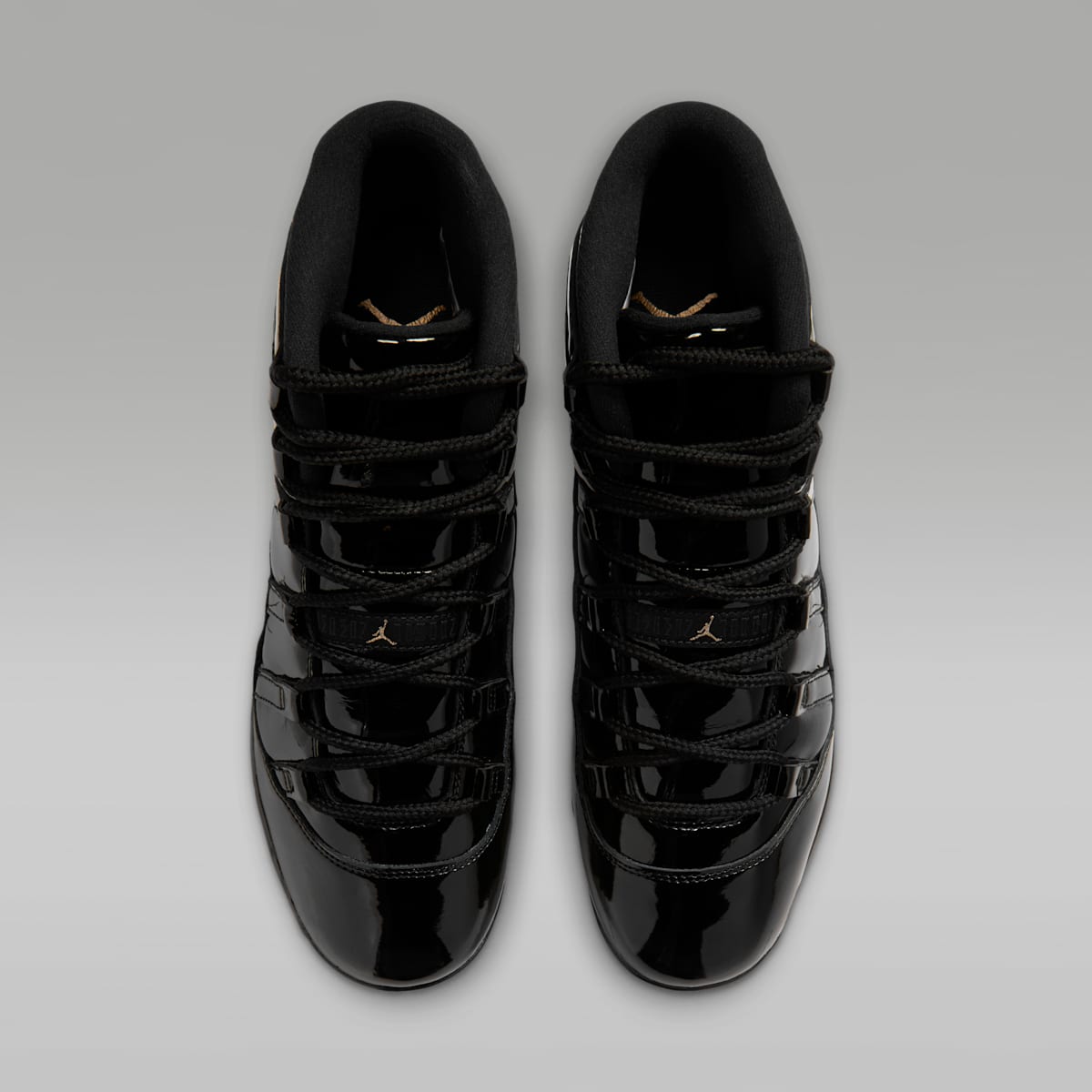 Jordan 11 Retro MCS Men's Baseball Cleats - Black/Anthracite/Metallic Gold - Image 4