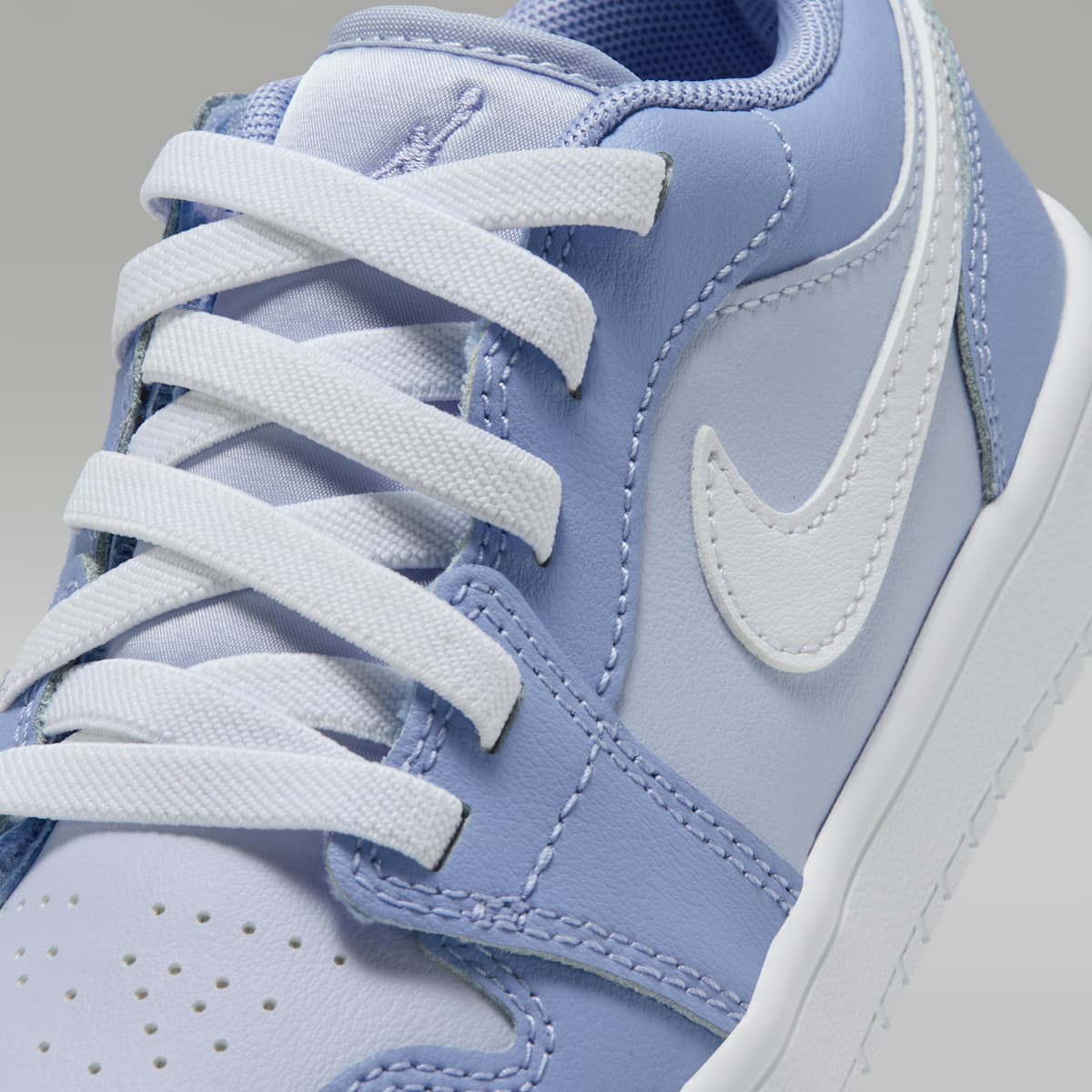 Jordan 1 Low Alt Little Kids' Shoes - Aluminum/White/Hydrogen Blue - Image 7