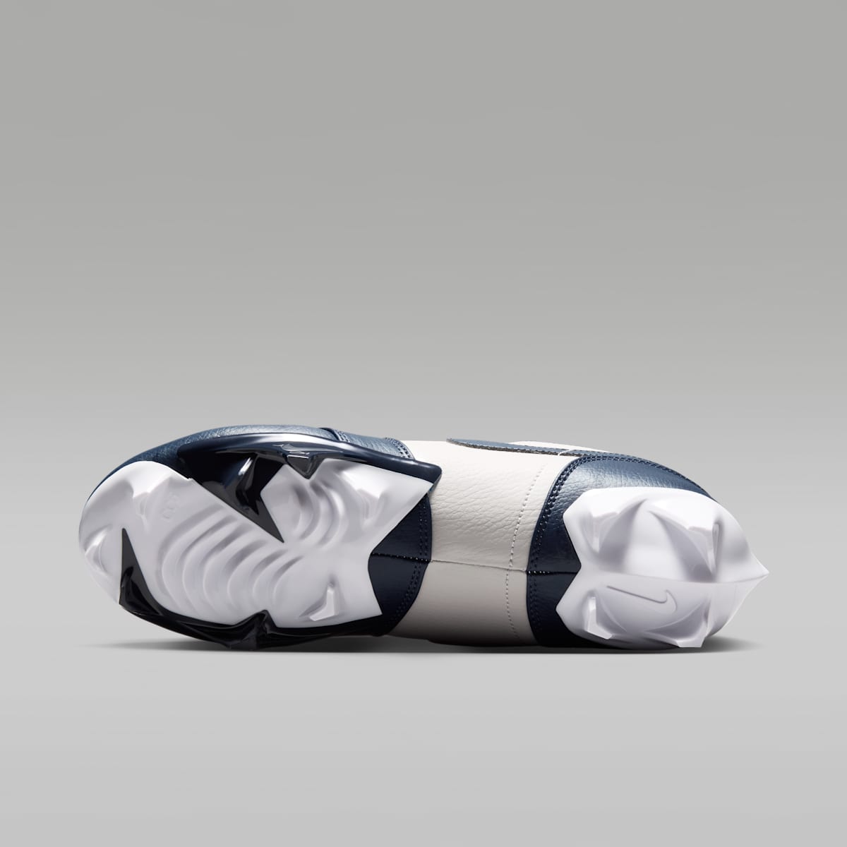 Jordan 1 Low TD Men's Football Cleat - Wolf Grey/White/College Navy - Image 2