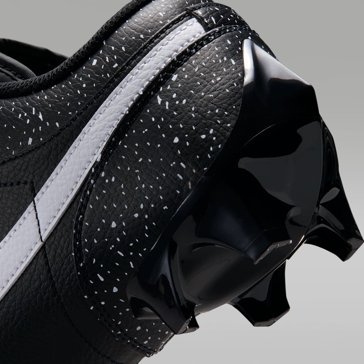 Jordan 1 Low TD Men's Football Cleat - Black/White - Image 9