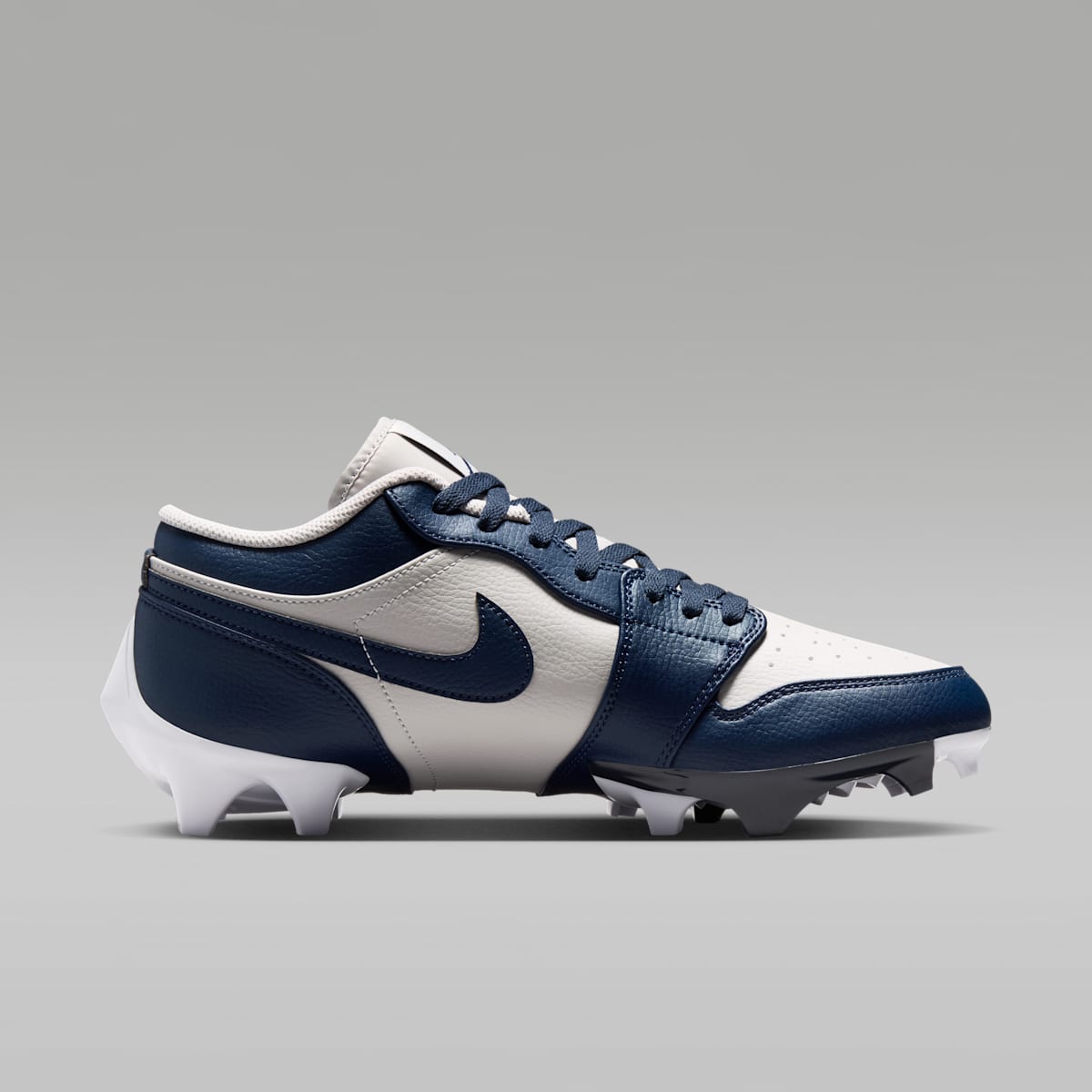 Jordan 1 Low TD Men's Football Cleat - Wolf Grey/White/College Navy - Image 3