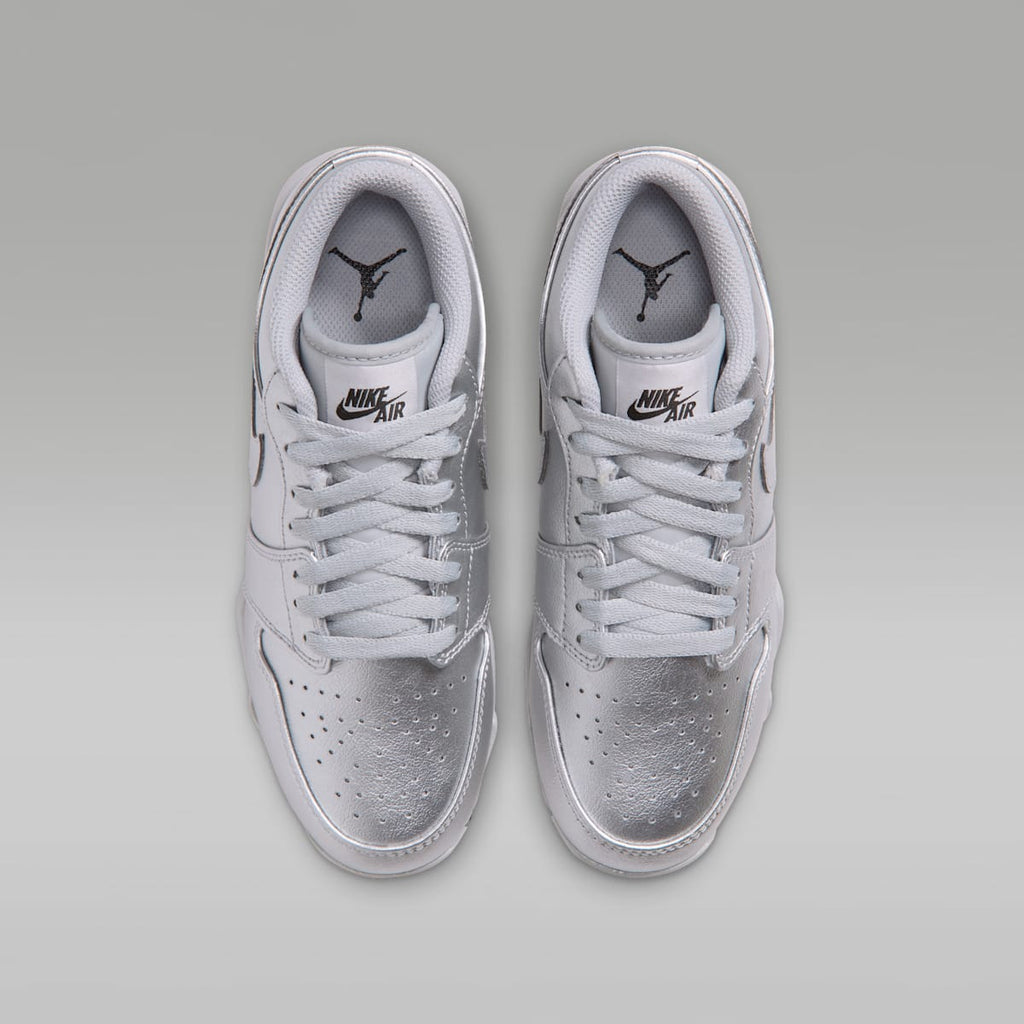 Jordan 1 Low Little/Big Kids' Cleats - Metallic Silver/Black