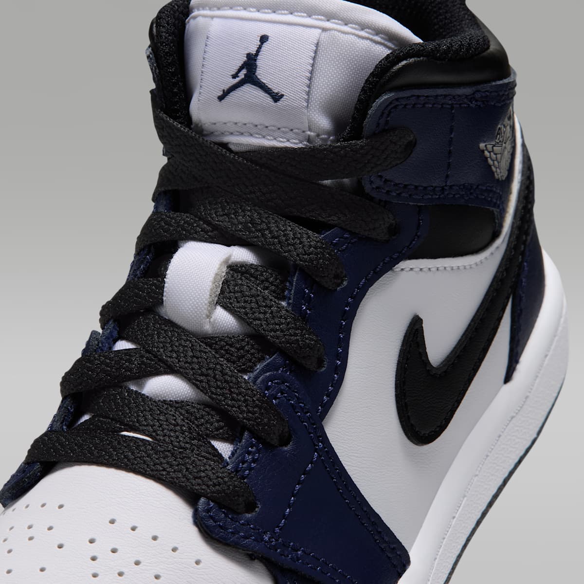 Jordan 1 Mid Little Kids' Shoes - White/College Navy/White/Tech Grey - Image 7