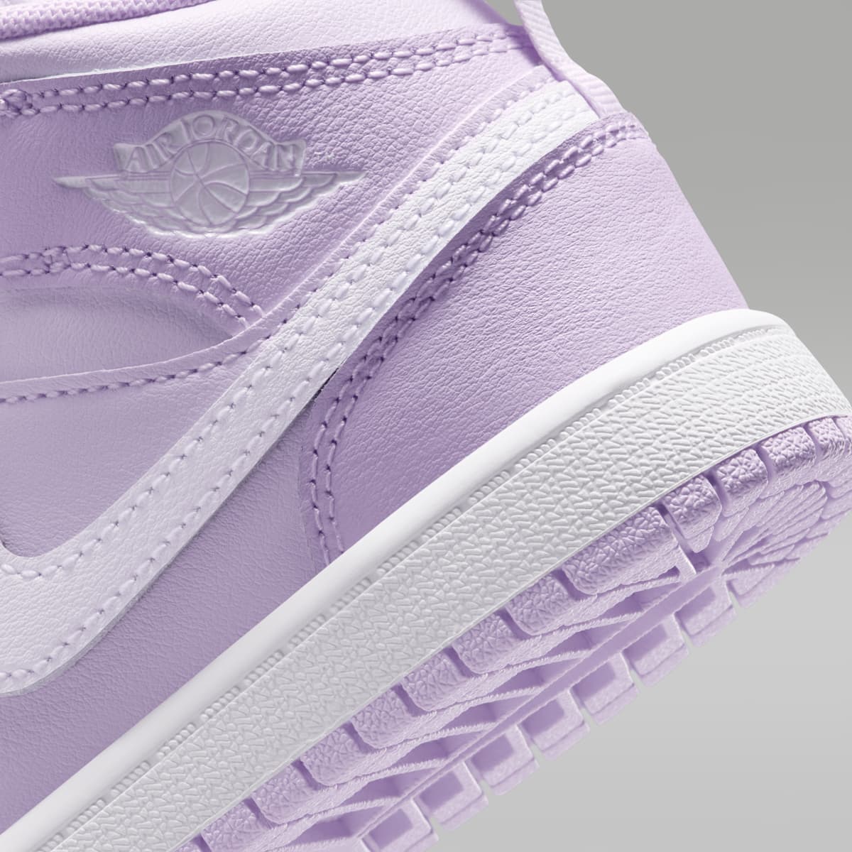 Jordan 1 Mid Little Kids' Shoes - Violet Mist/Barely Grape/White - Image 8